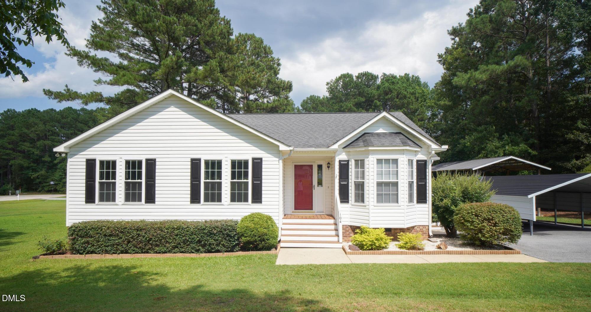 104 Trey Drive Property Photo 1
