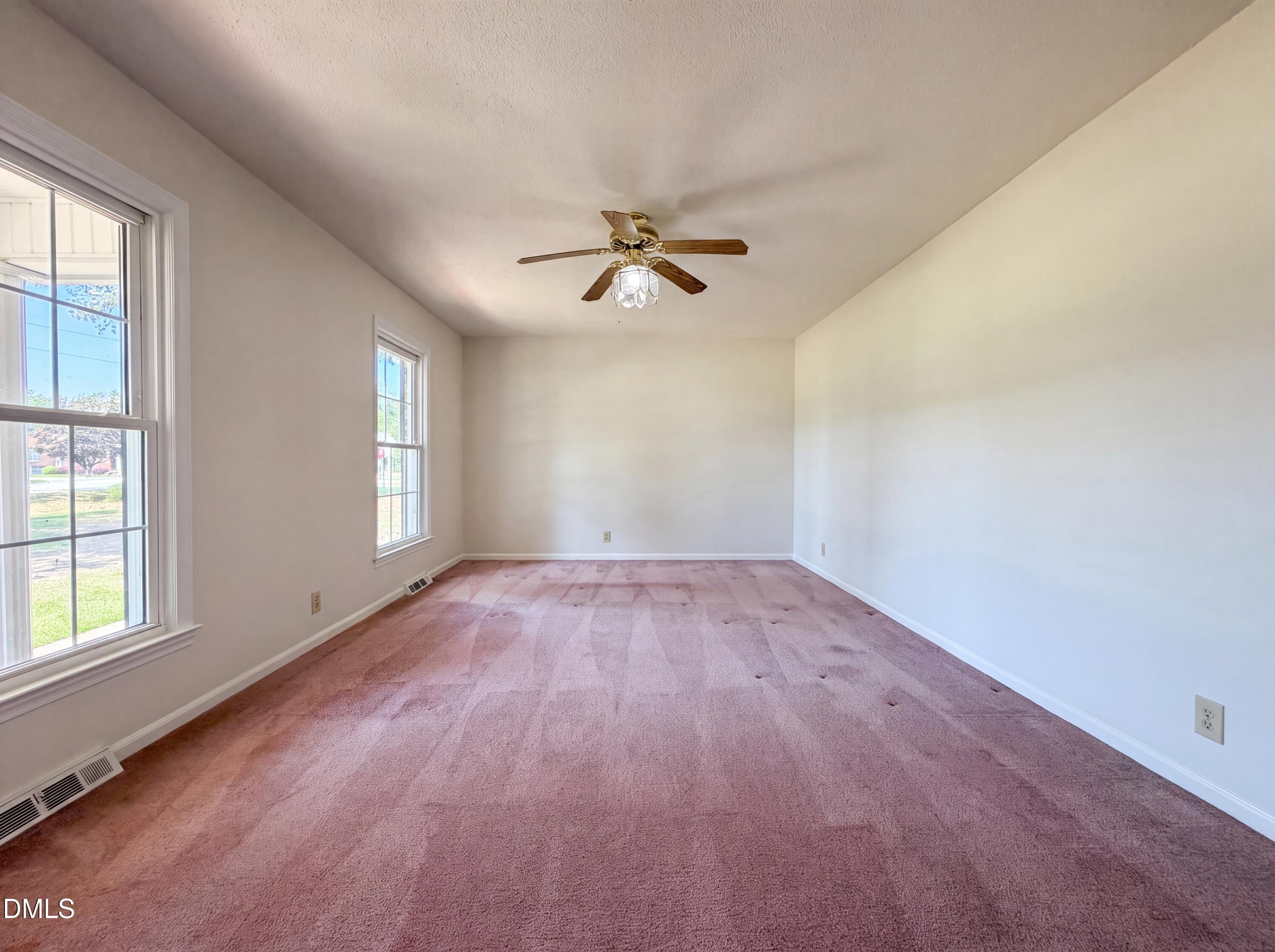 800 Lucas Street Property Photo 3
