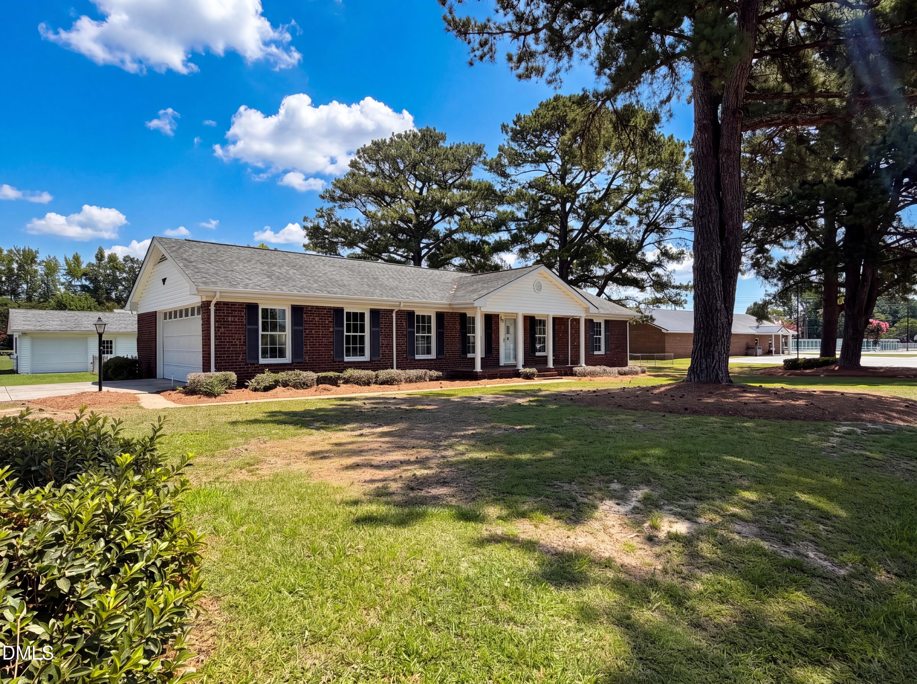 800 Lucas Street Property Photo 17