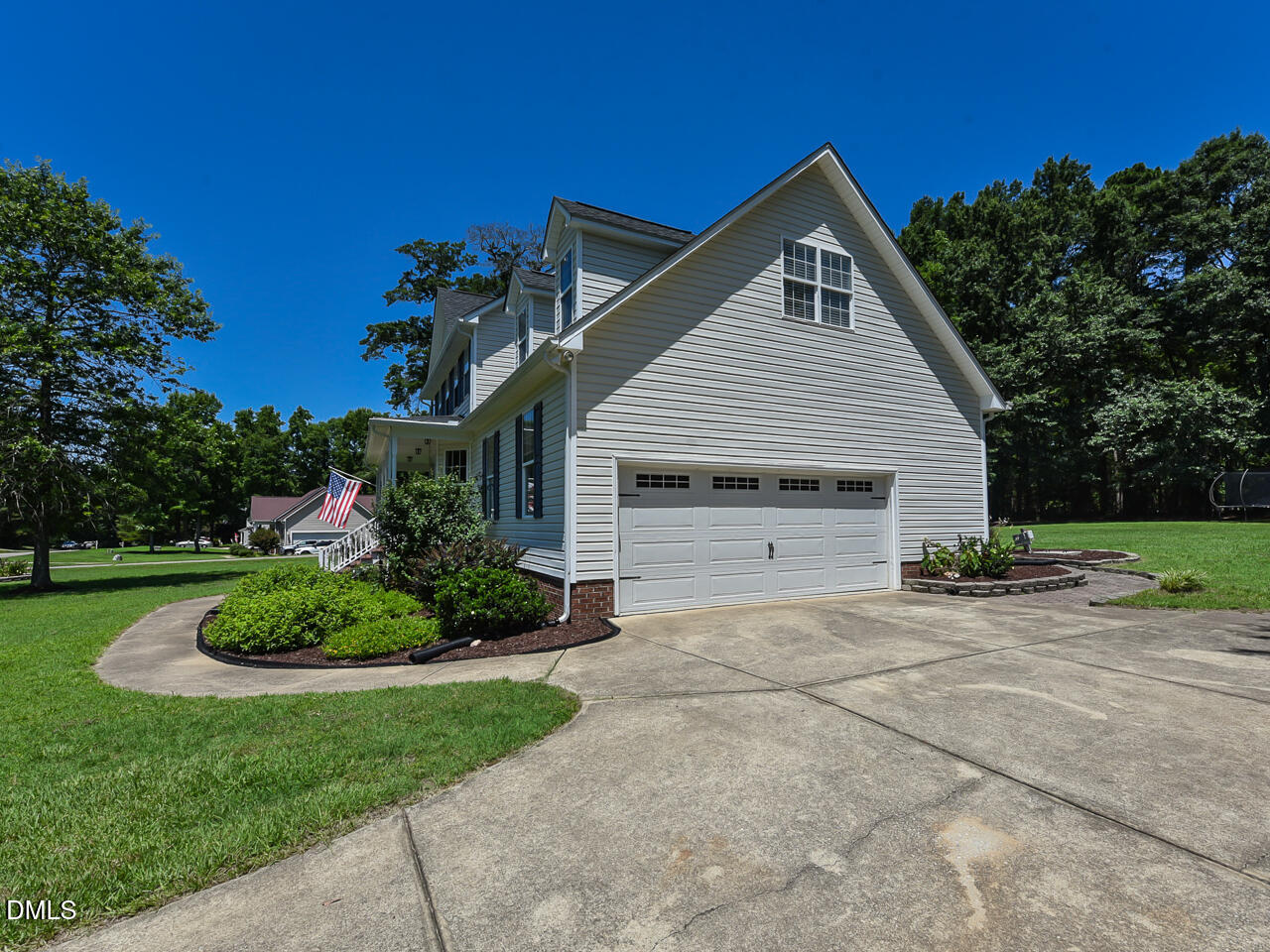 1229 Jogging Court Property Photo 6