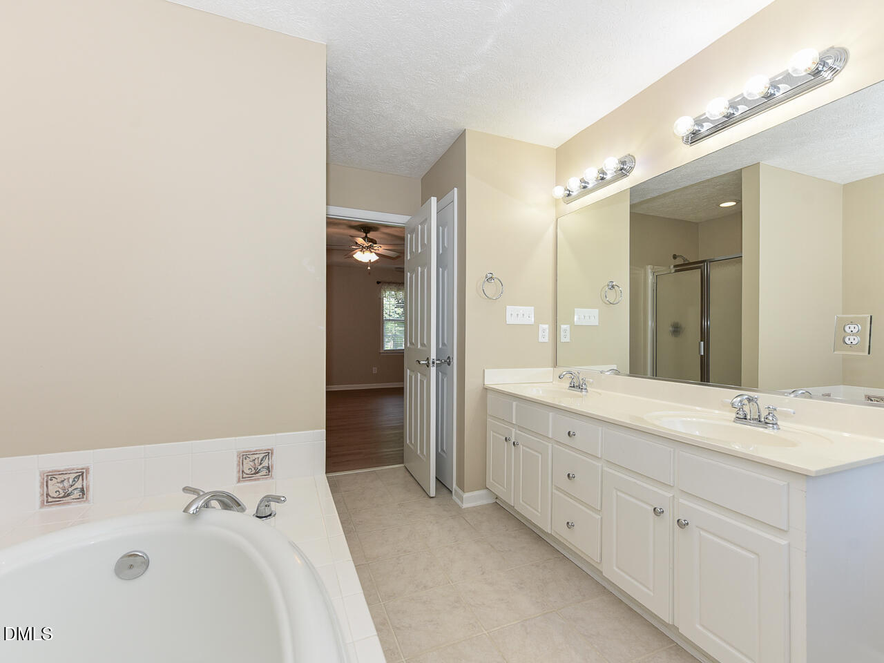 1229 Jogging Court Property Photo 29