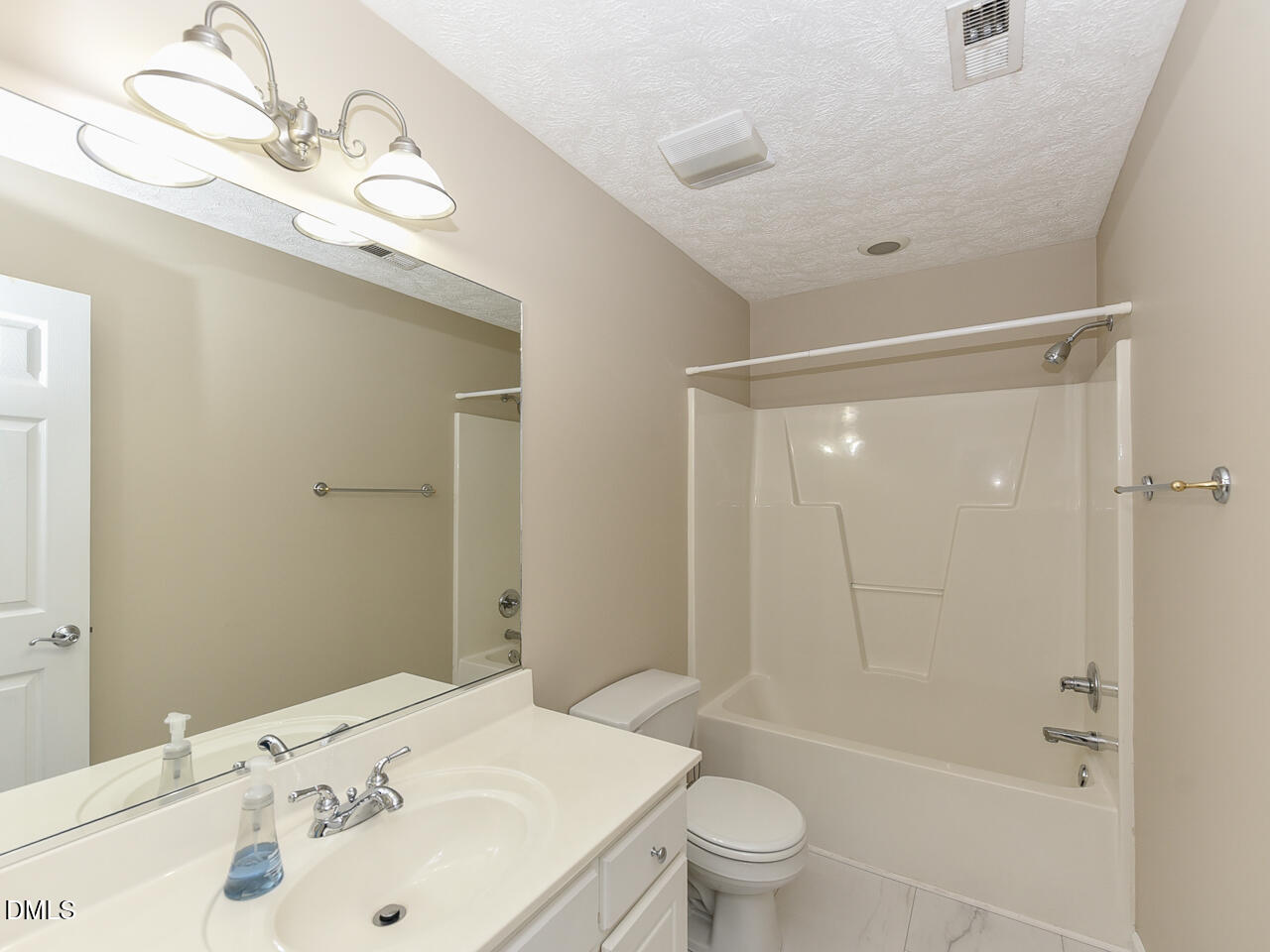 1229 Jogging Court Property Photo 32
