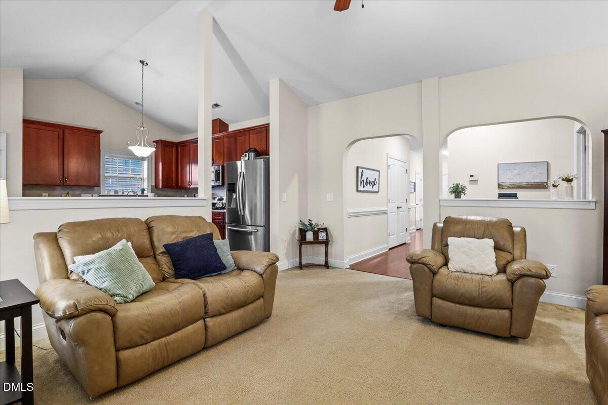 324 Lynshire Avenue Property Photo 12