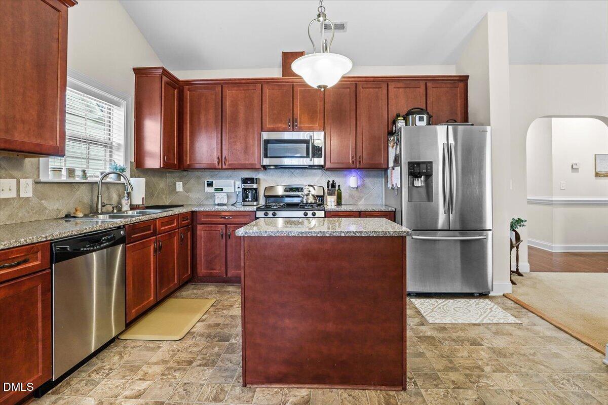 324 Lynshire Avenue Property Photo 13