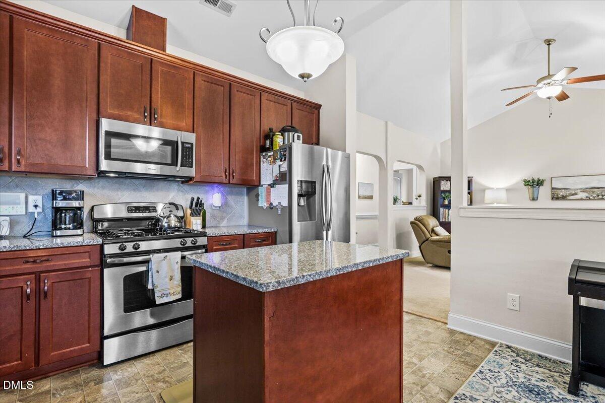 324 Lynshire Avenue Property Photo 17