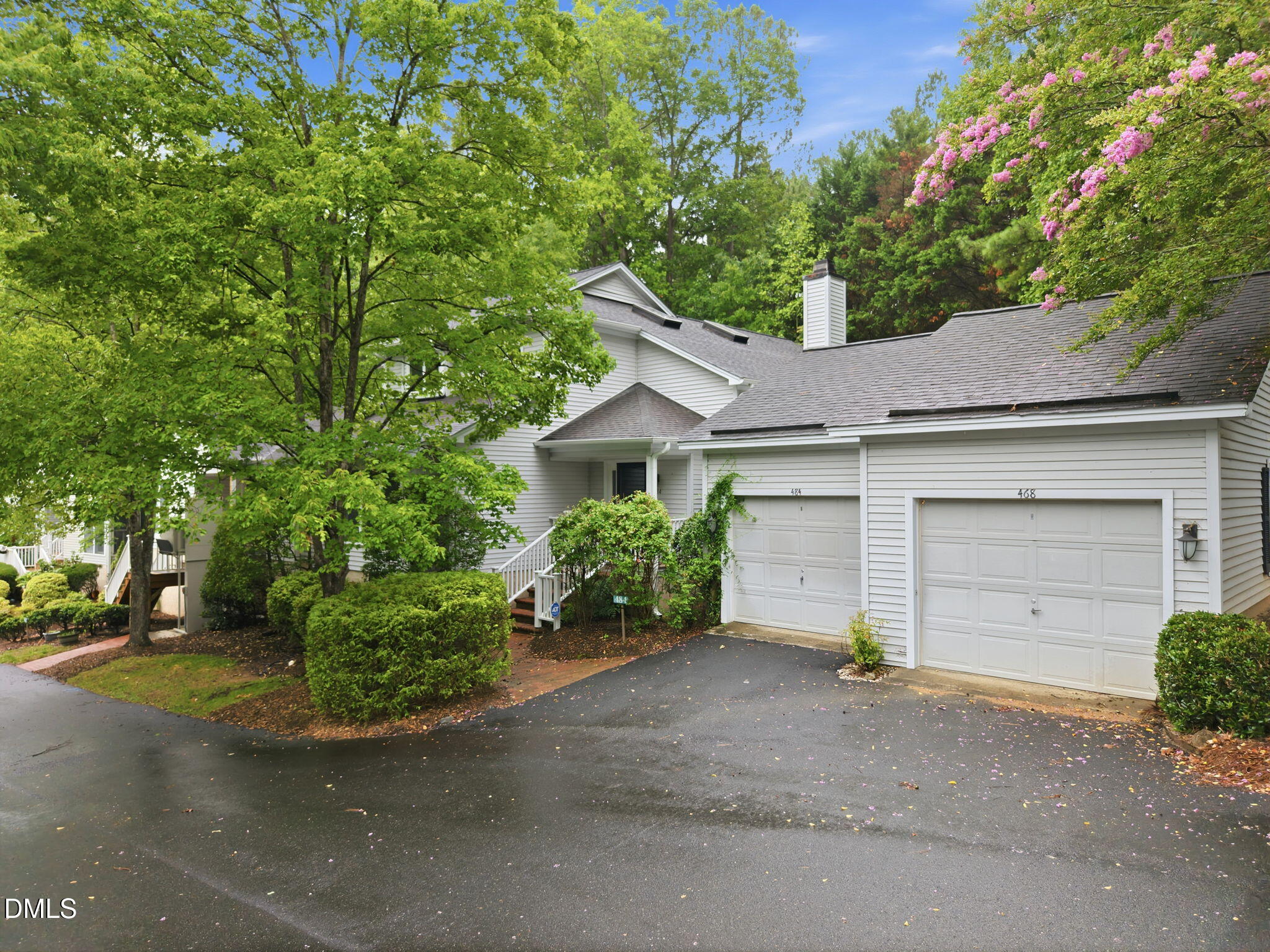 484 Beechmast Property Photo 1