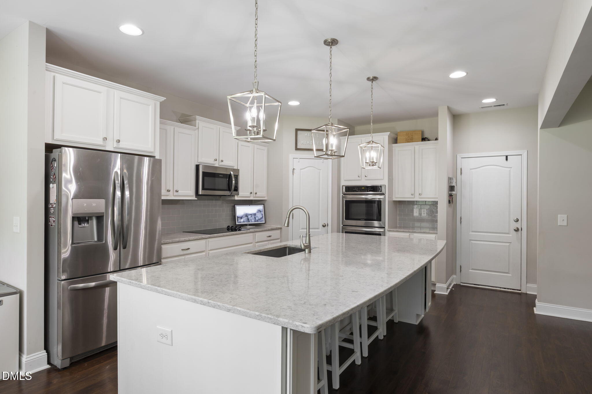 791 November Property Photo 15