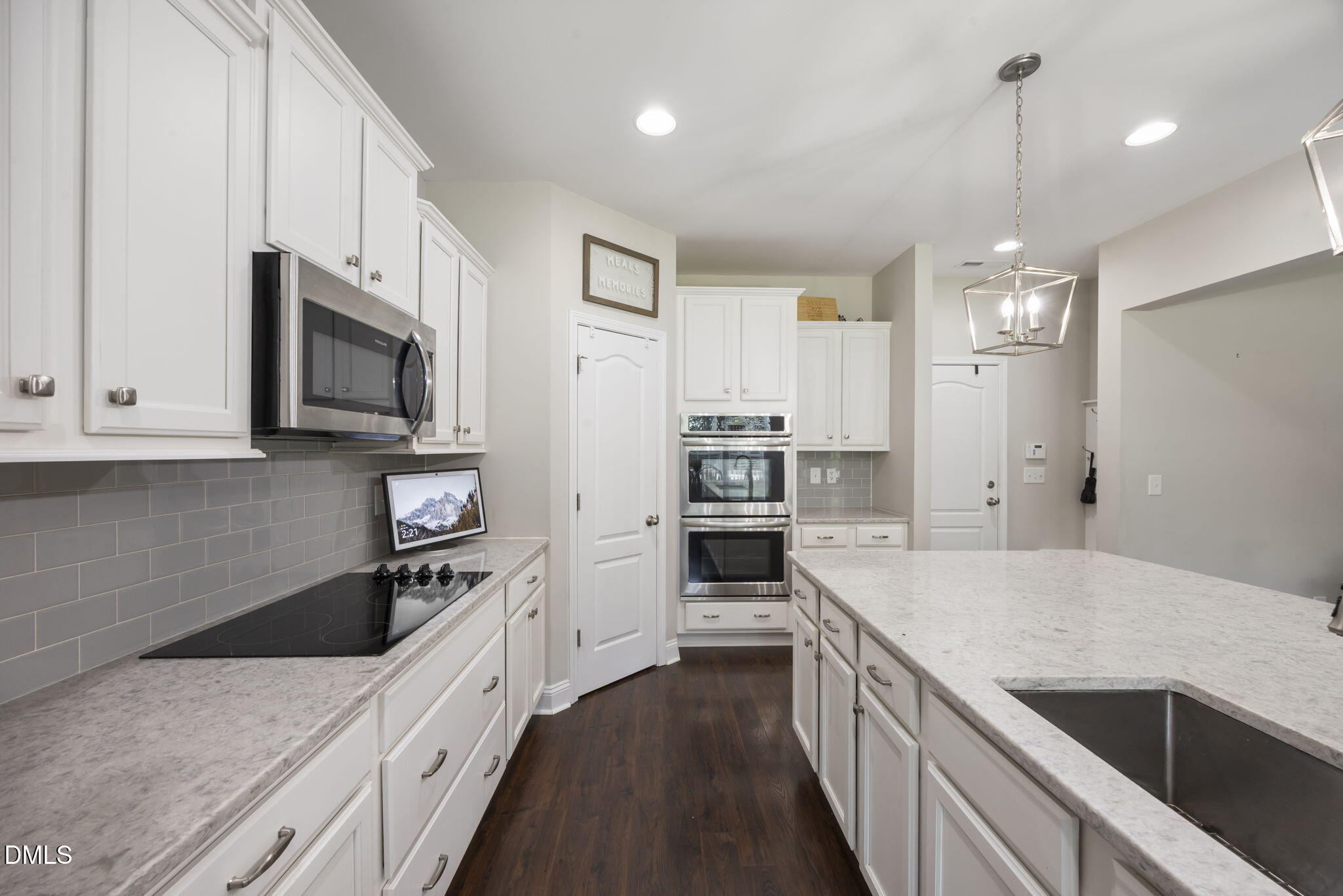 791 November Property Photo 16