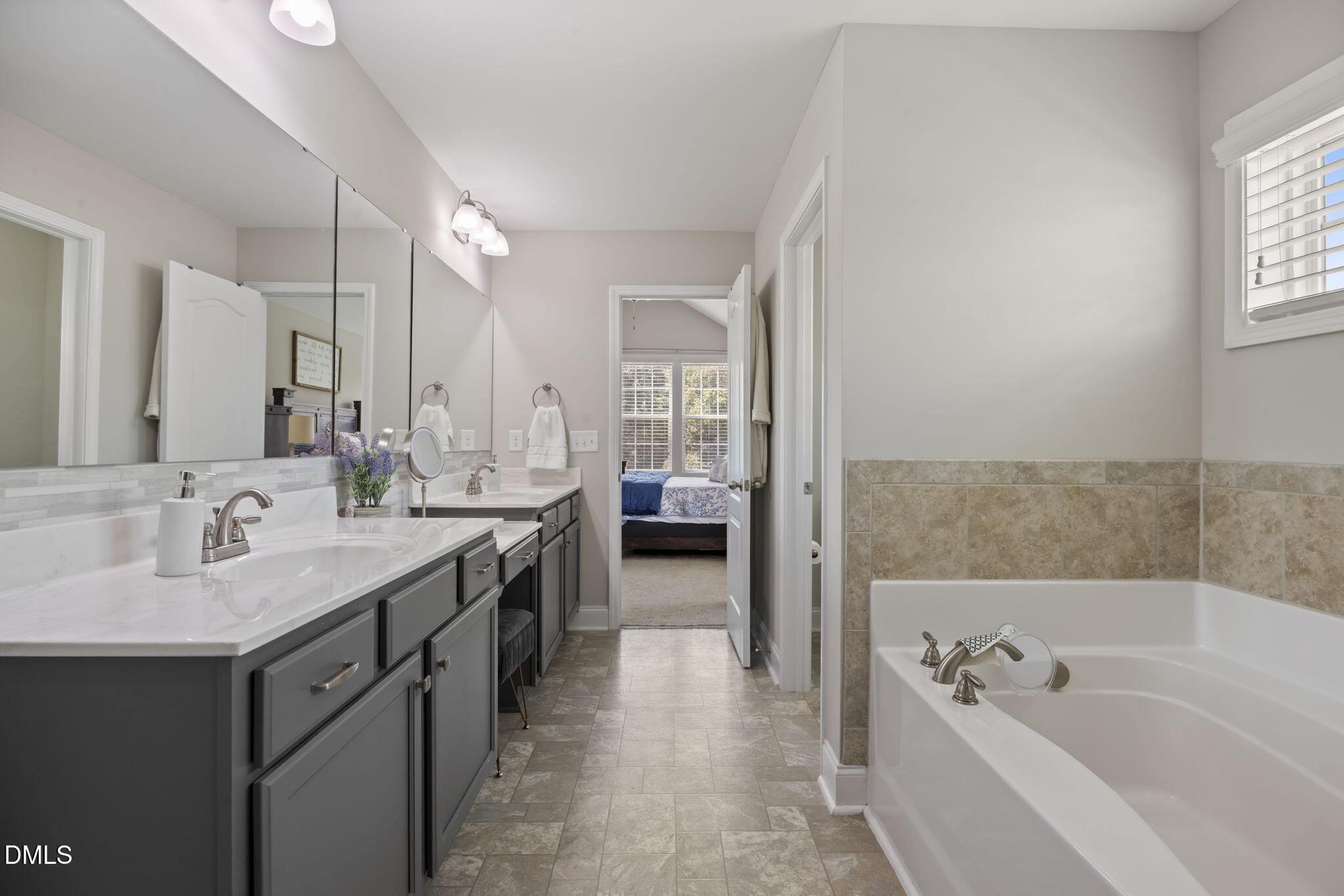791 November Property Photo 41