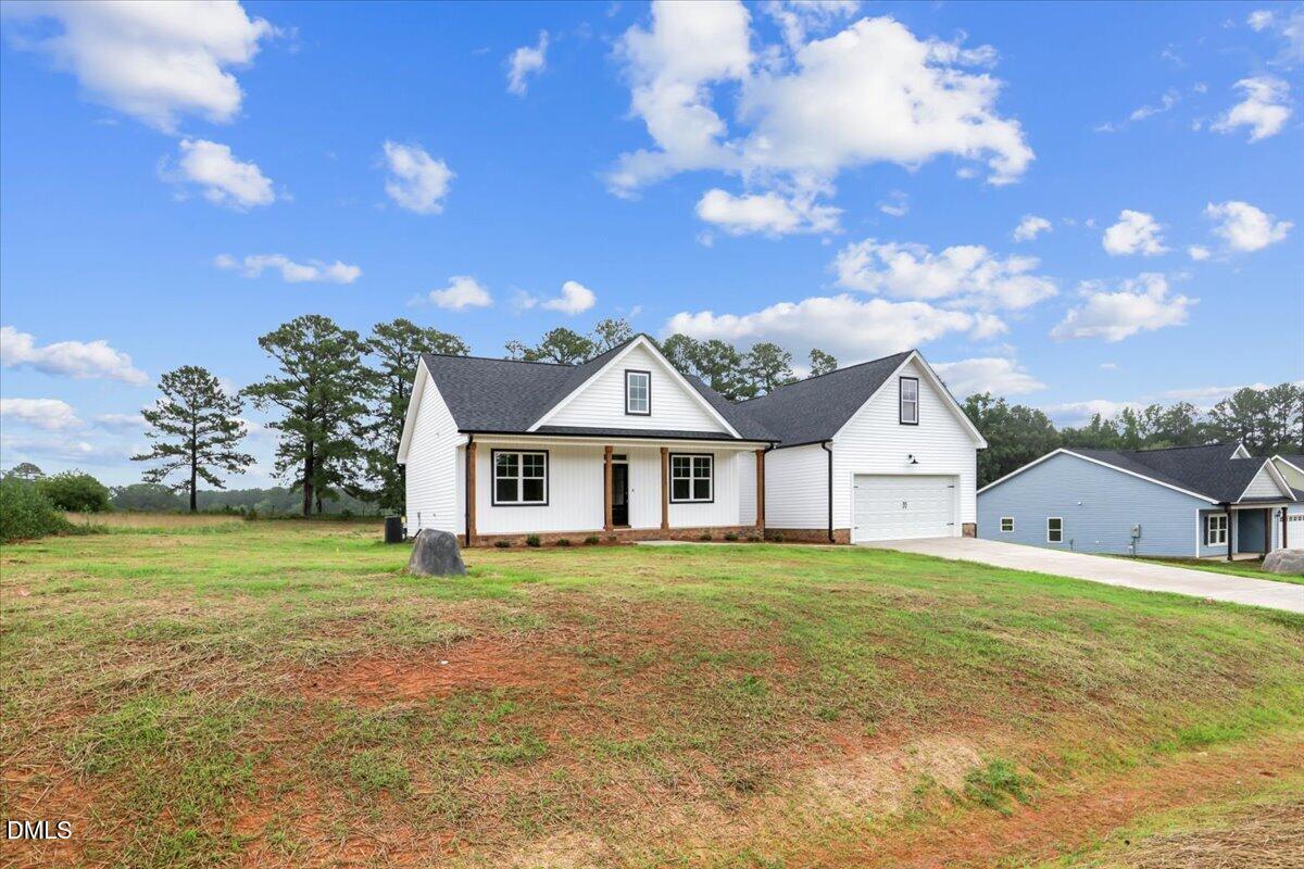 1229 Scarlet Oak Road Property Photo 4