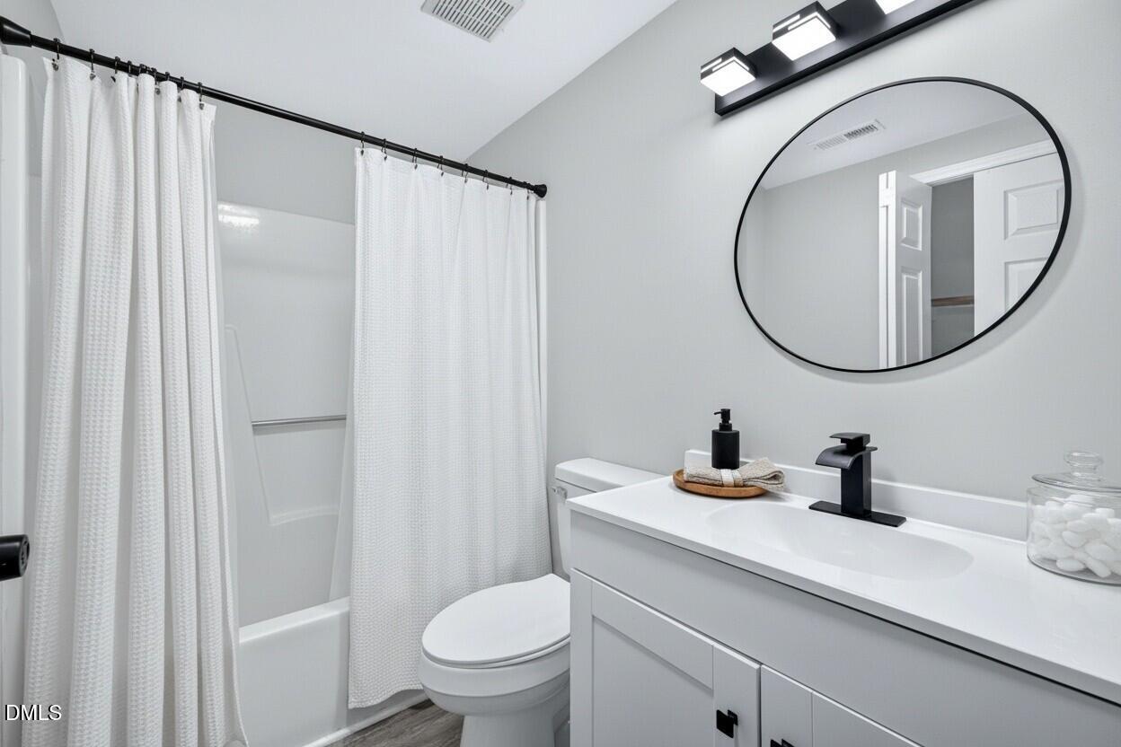 708 Powell Drive A Property Photo 8