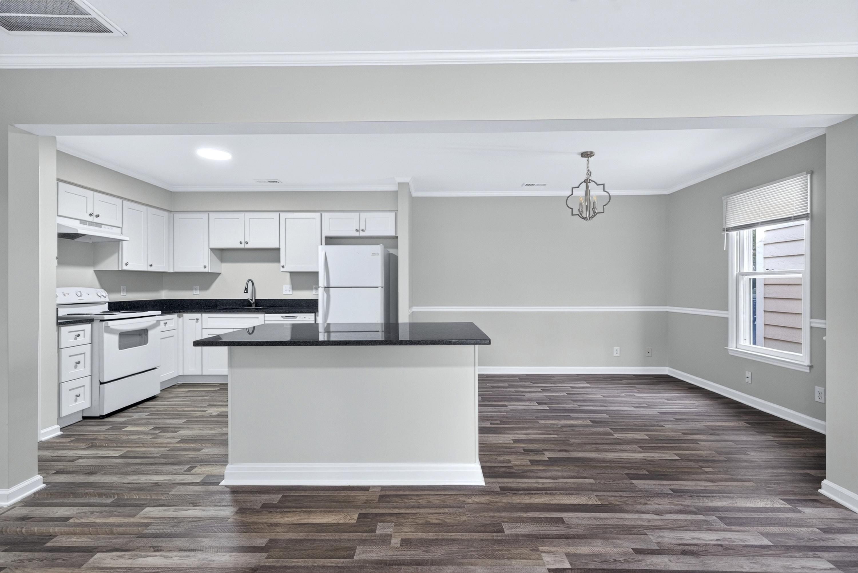 708 Powell Drive A Property Photo 15