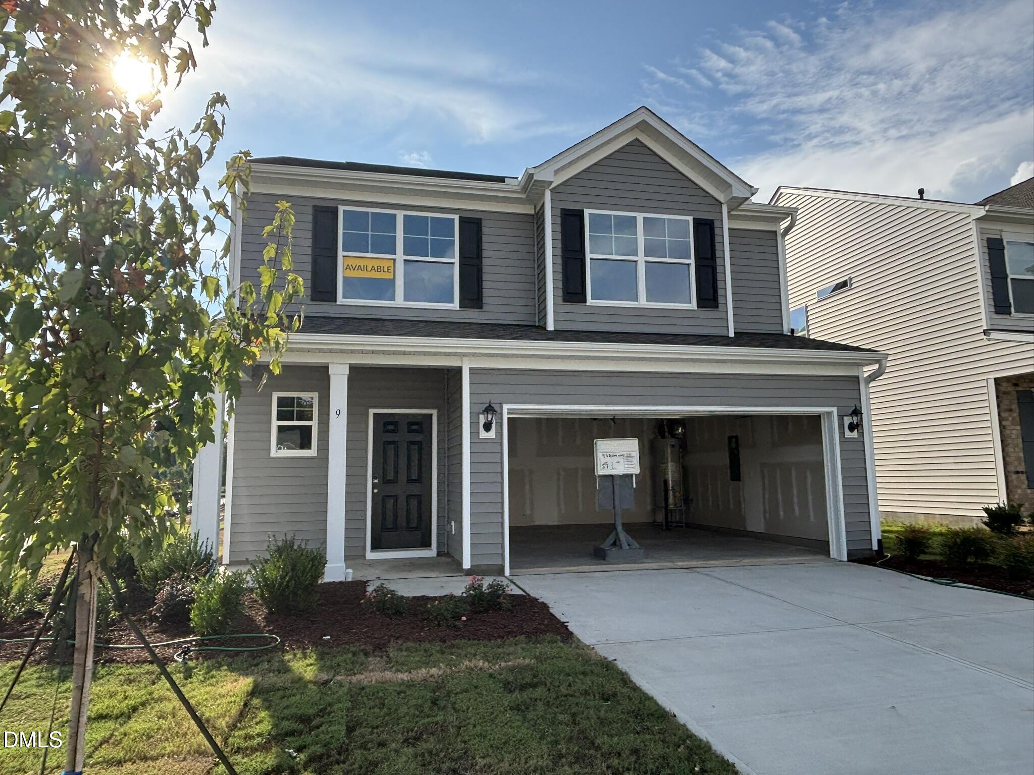 9 Steppe Way Property Photo 1