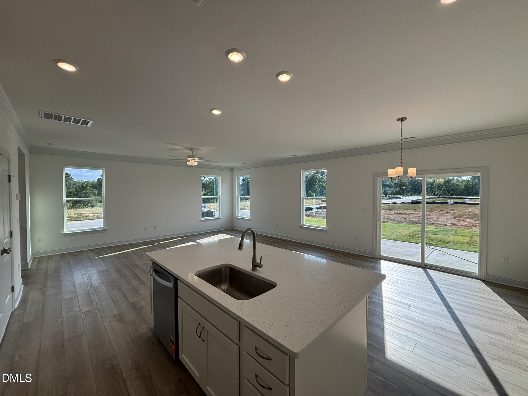 9 Steppe Way Property Photo 7
