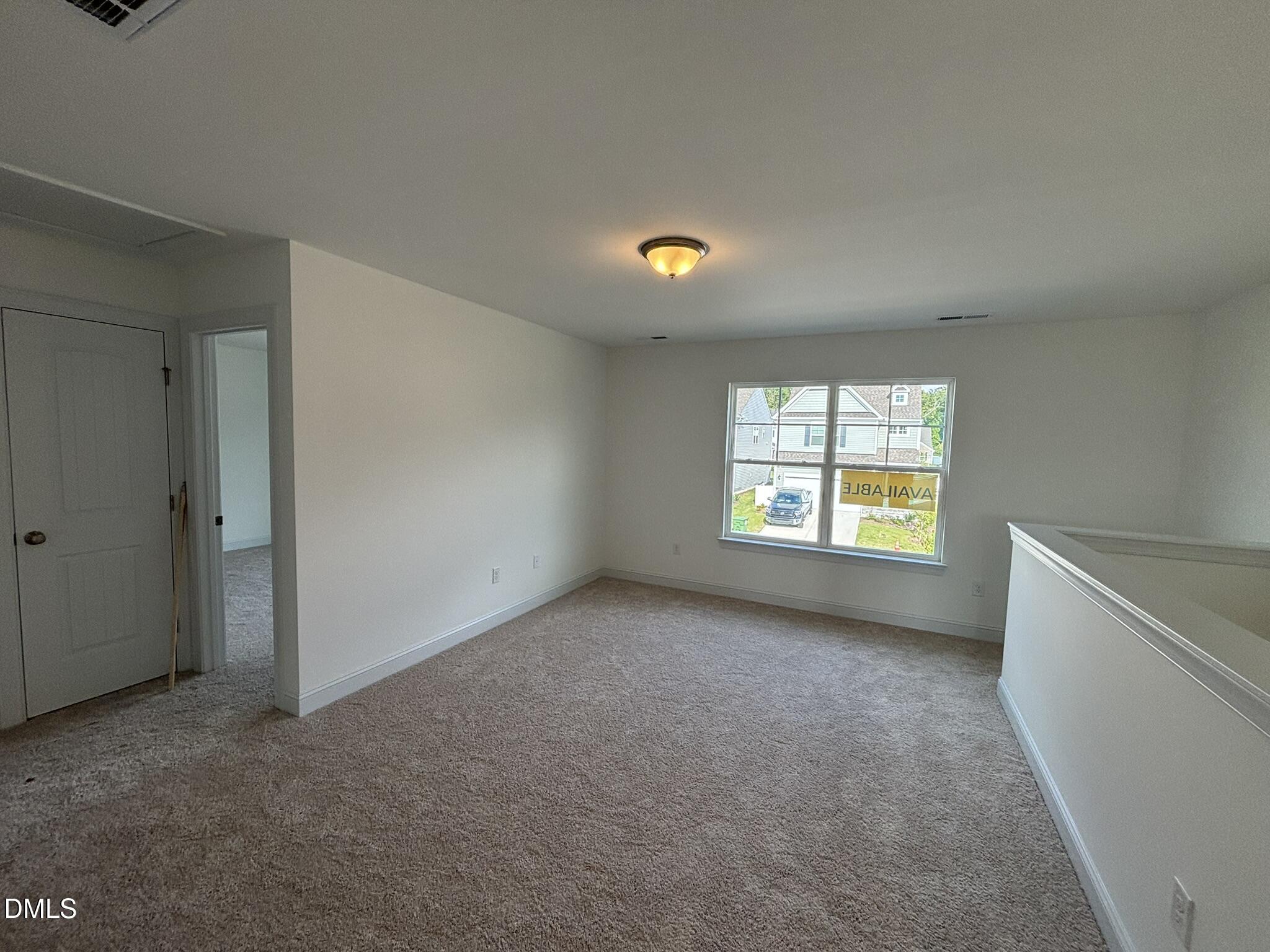 9 Steppe Way Property Photo 16