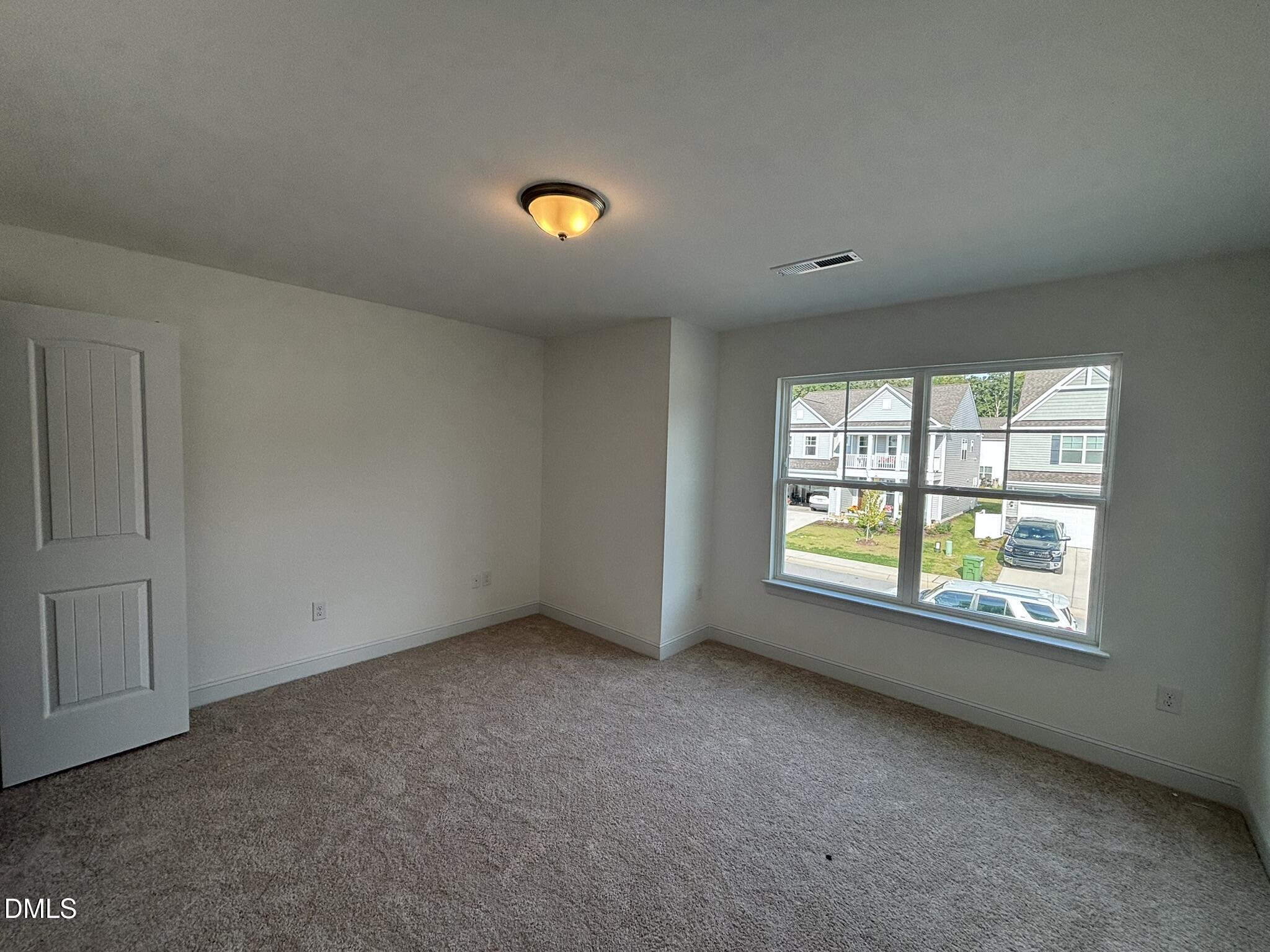 9 Steppe Way Property Photo 18