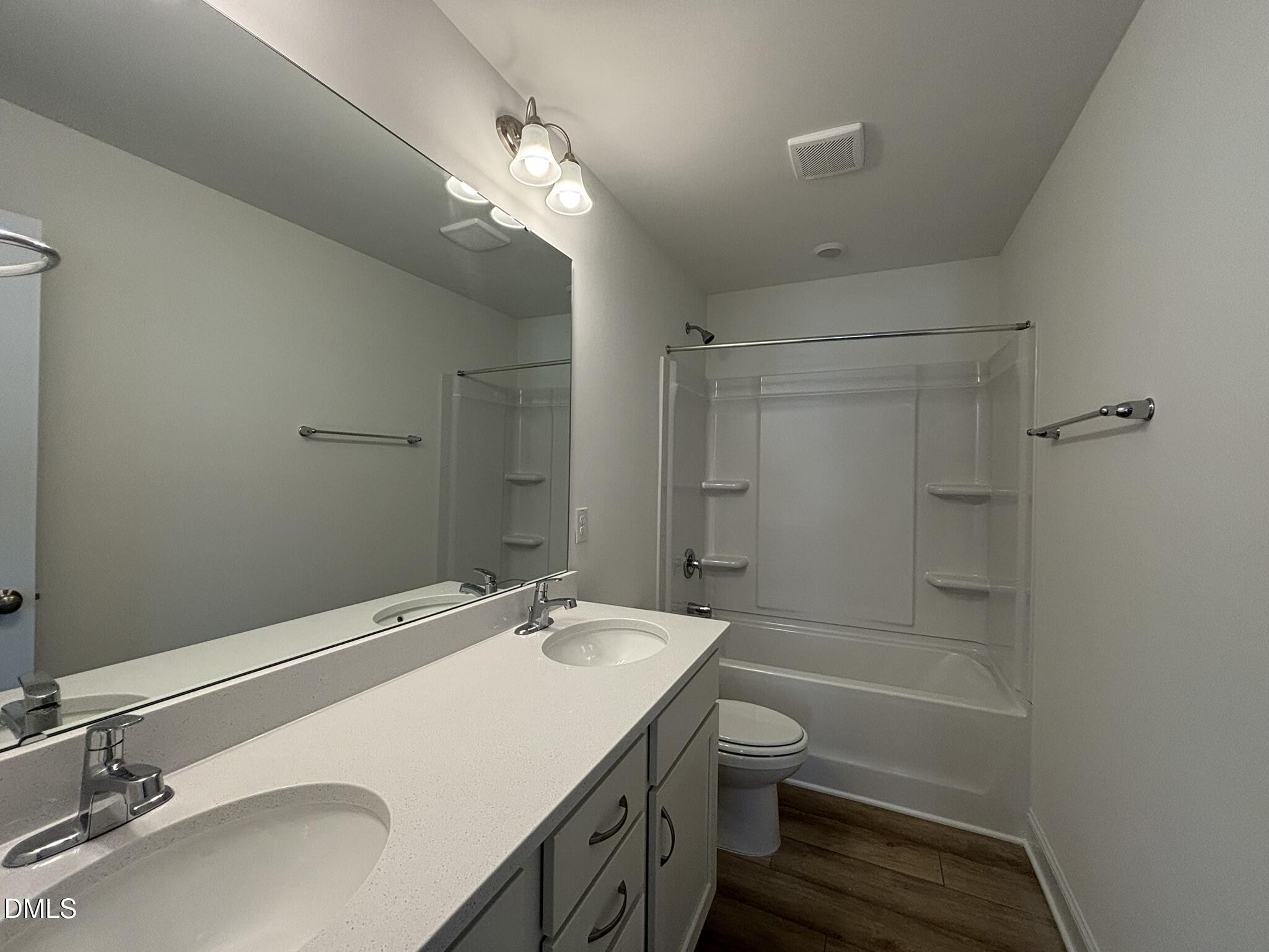 9 Steppe Way Property Photo 20
