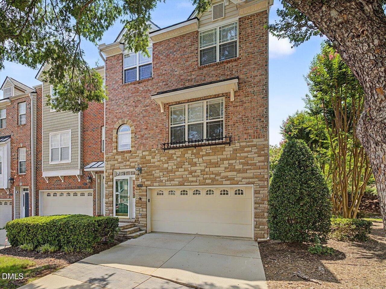 2949 Imperial Oaks Drive Property Photo 2