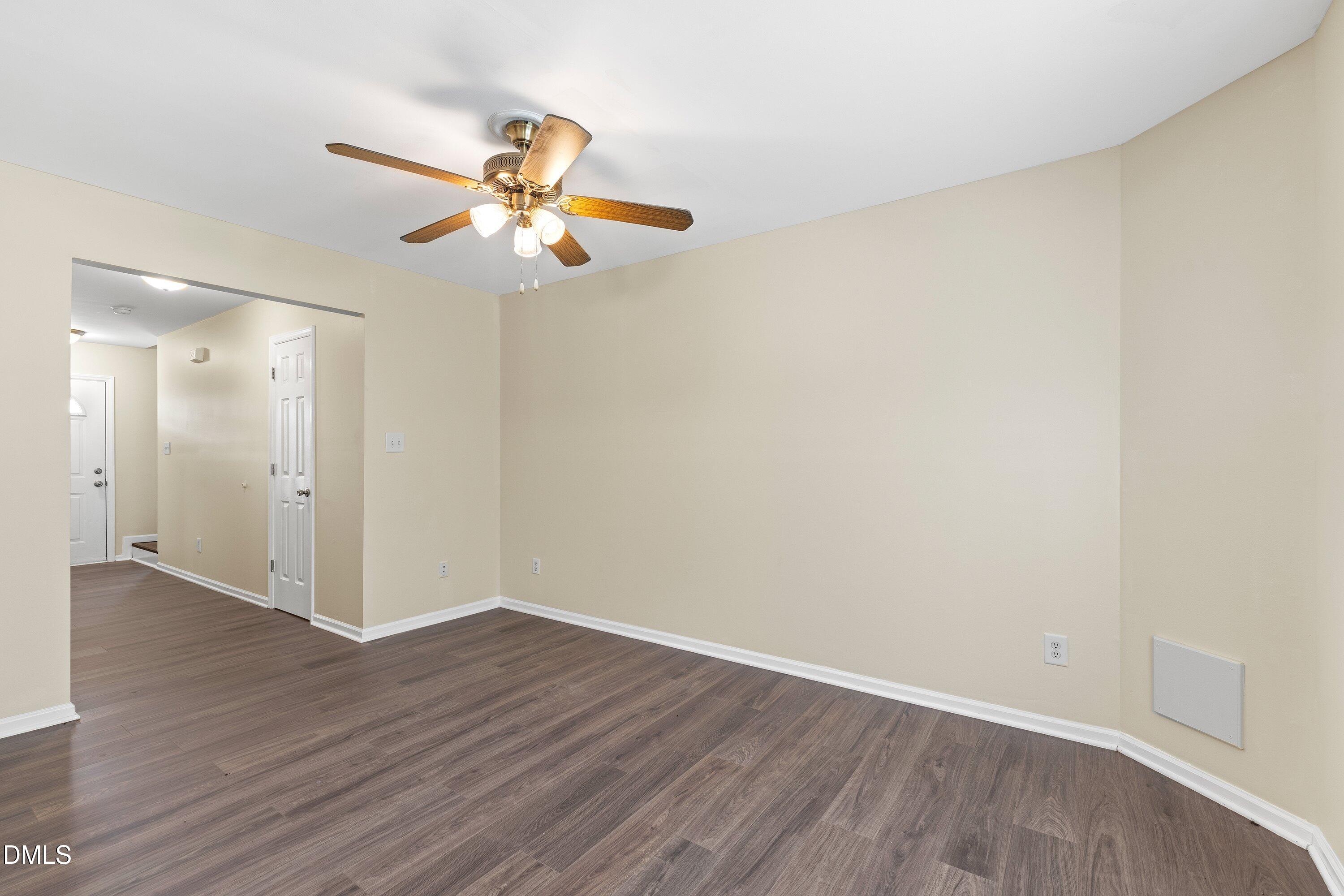 216 Anna Street Property Photo 5