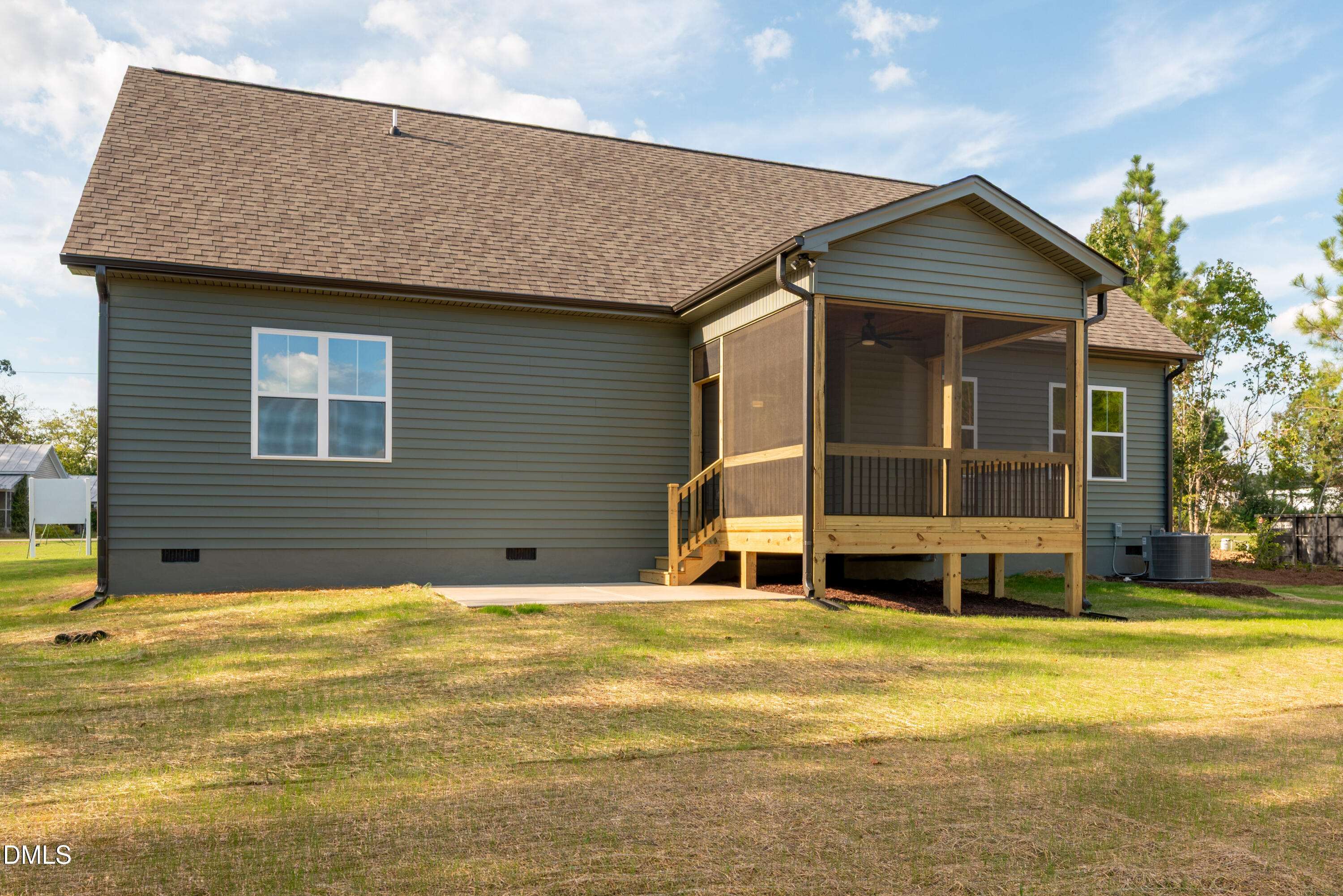 8625 Savage Road Property Photo 7