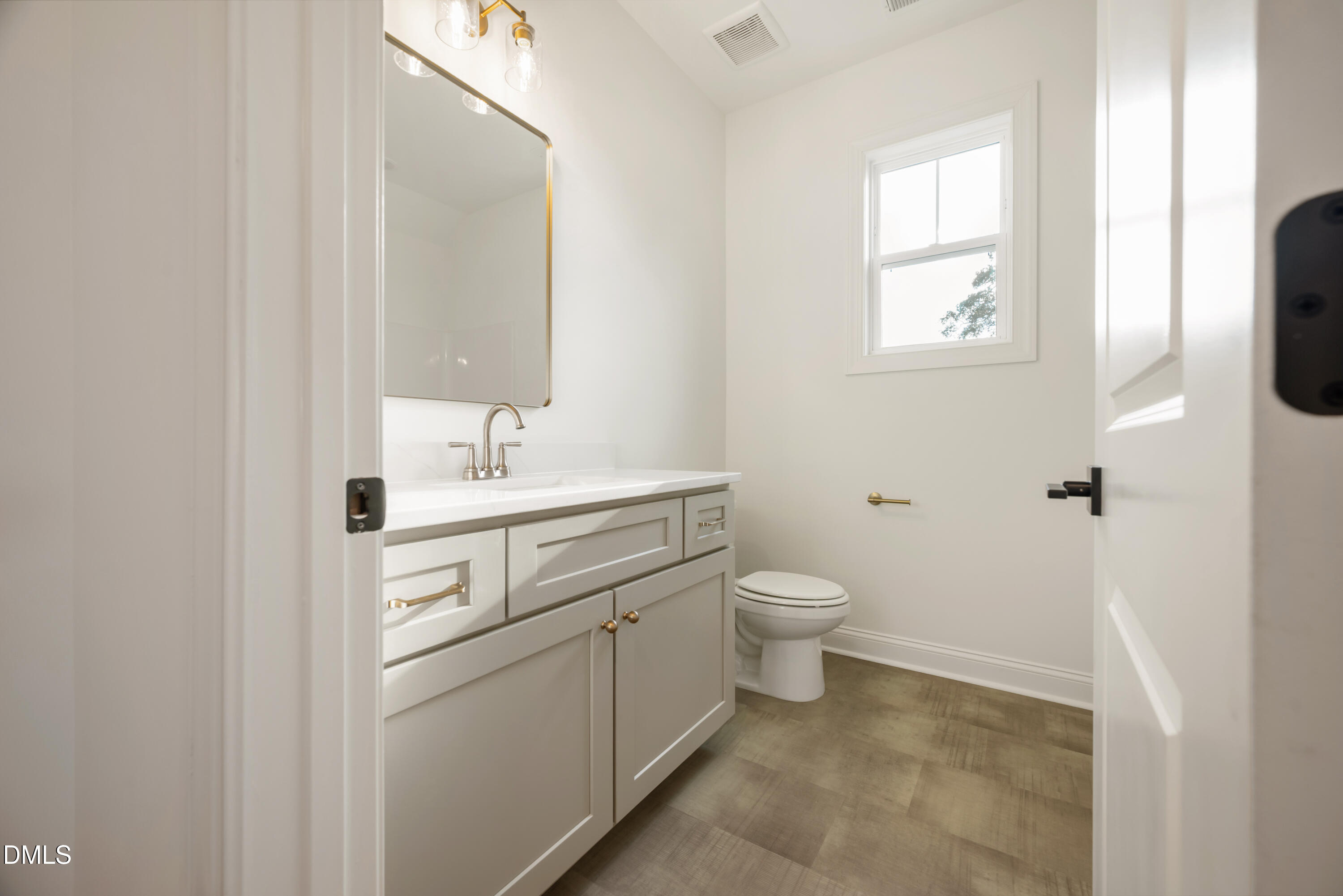 8625 Savage Road Property Photo 45