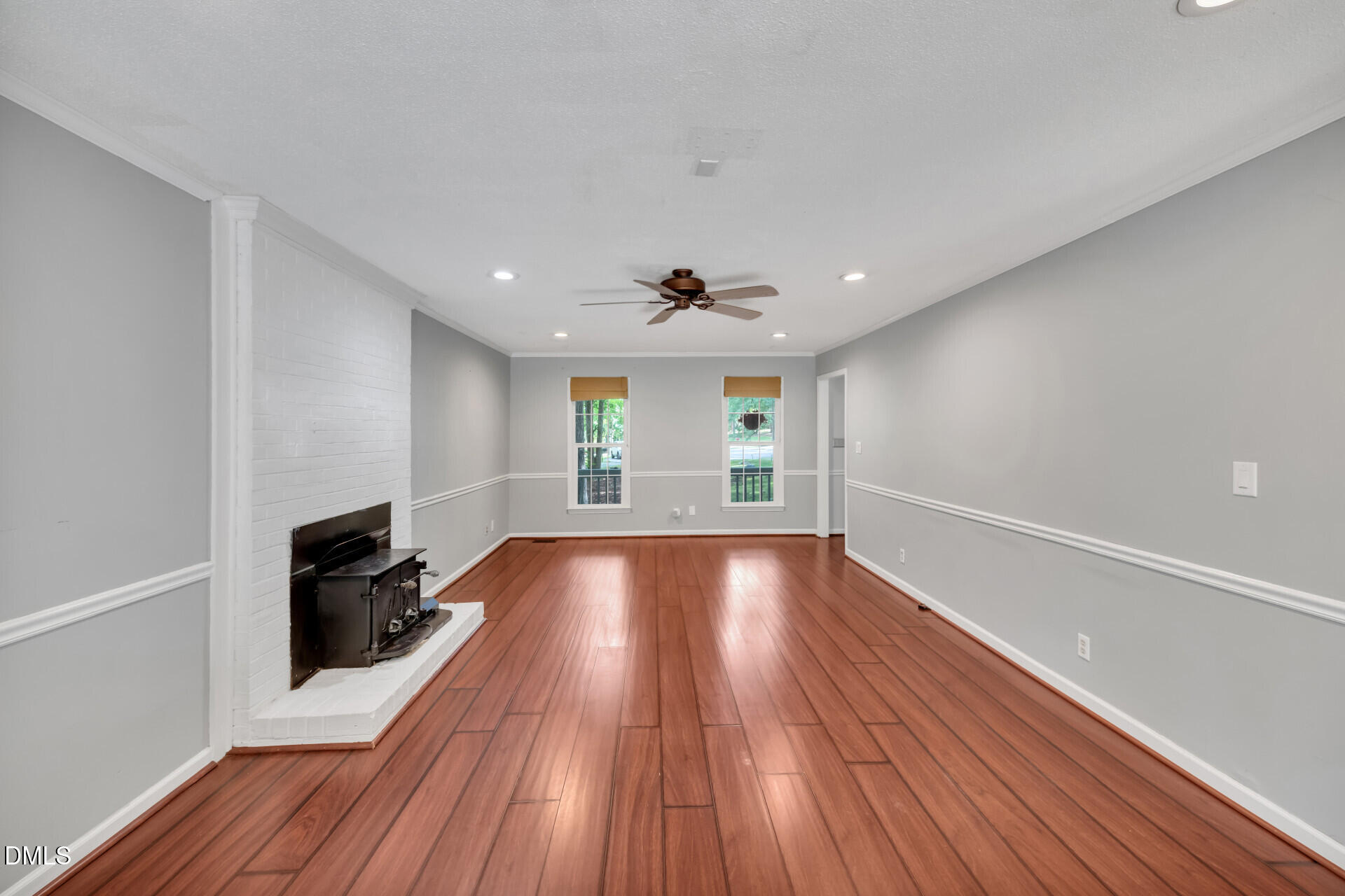 1011 Homestead Place Property Photo 6