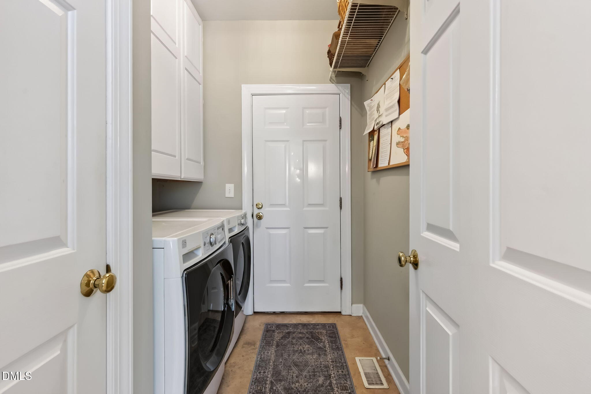 209 Wild Holly Lane Property Photo 17