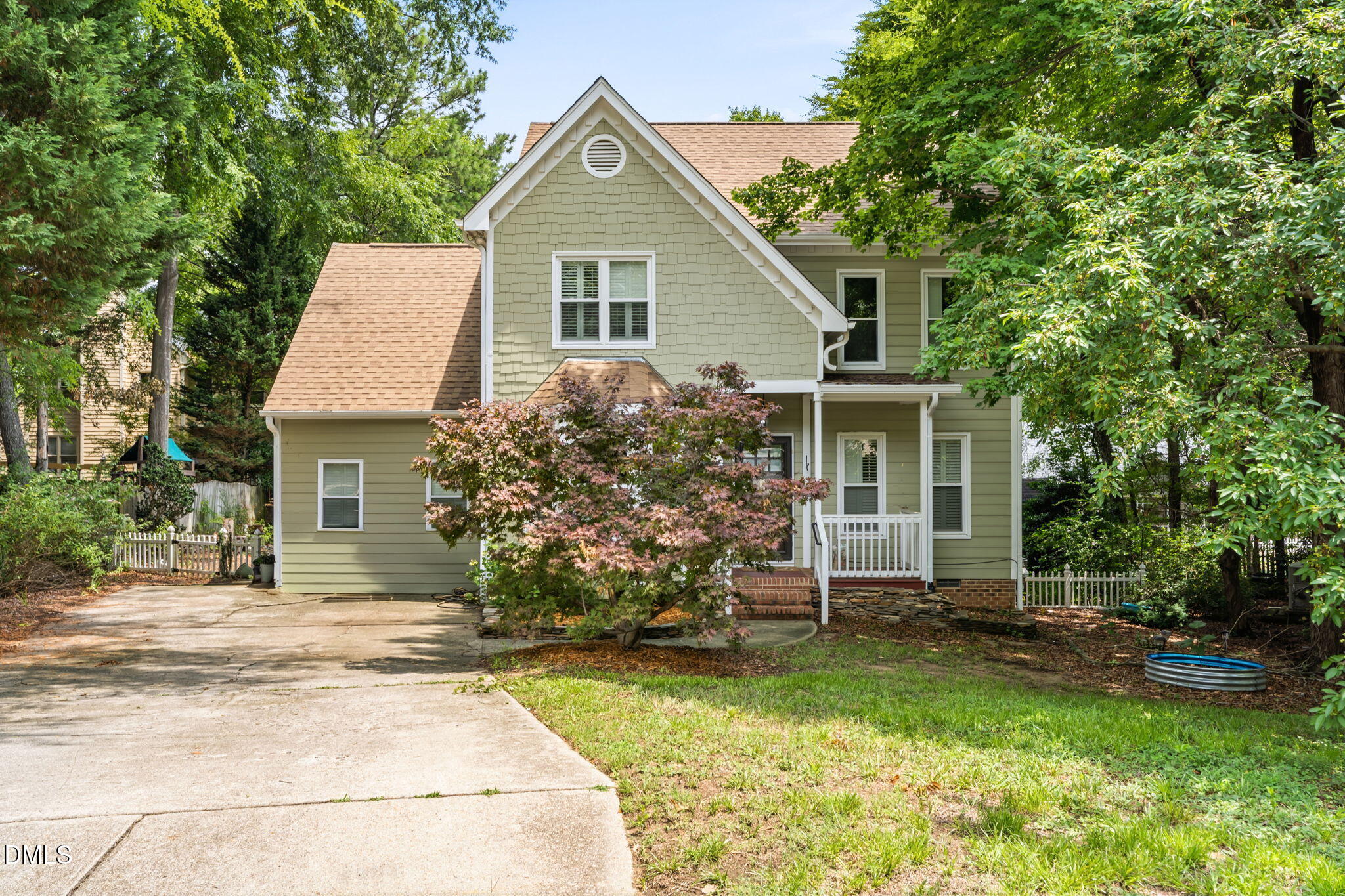 2409 Dunbrook Court Property Photo 1