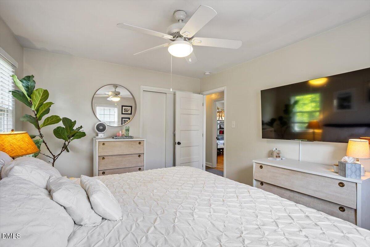 1106 N King Charles Road Property Photo 15