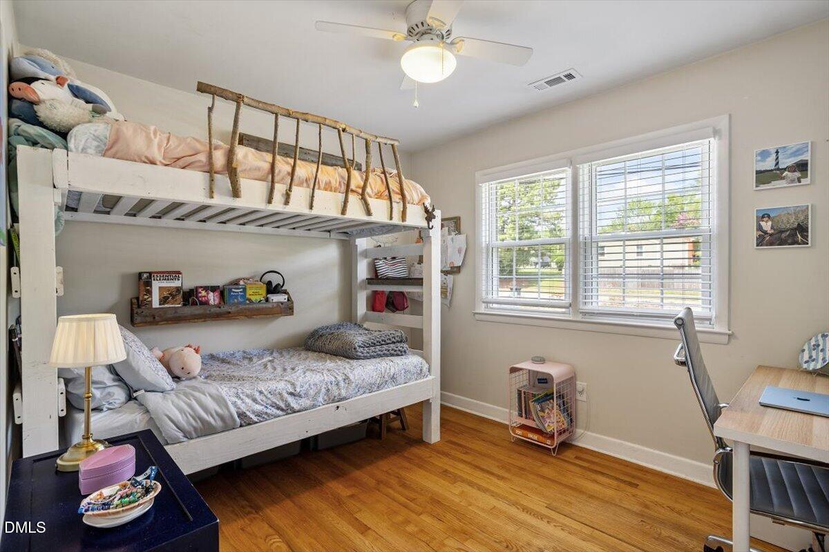 1106 N King Charles Road Property Photo 20
