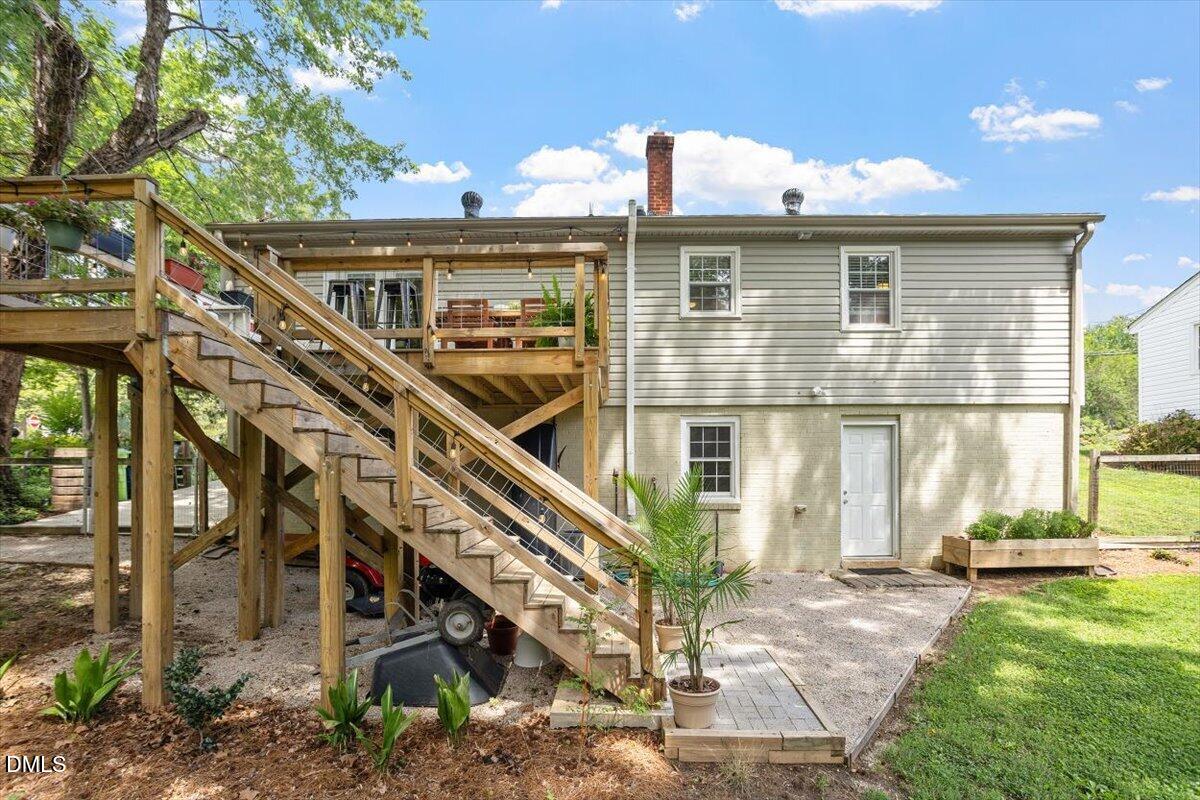 1106 N King Charles Road Property Photo 28