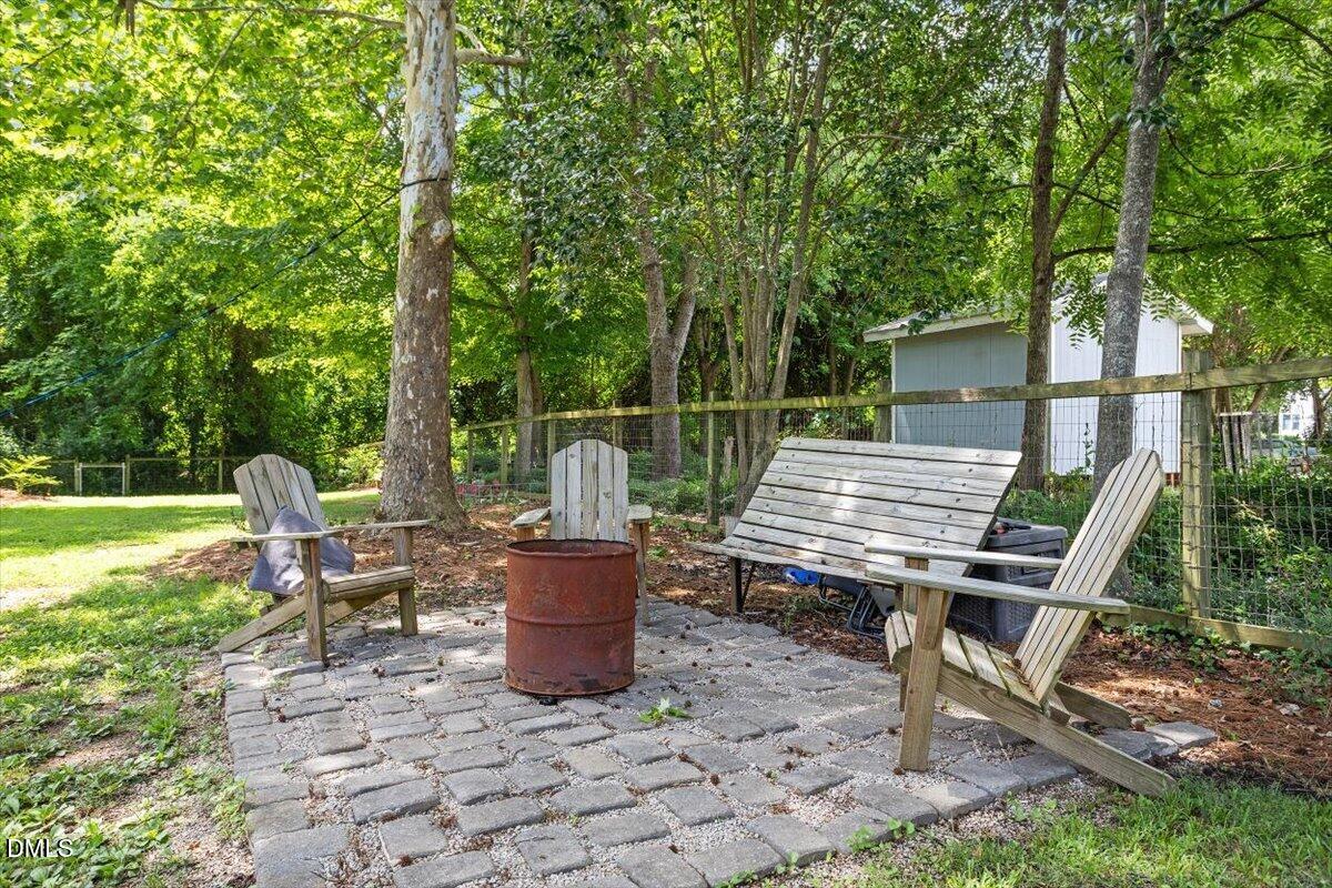 1106 N King Charles Road Property Photo 34