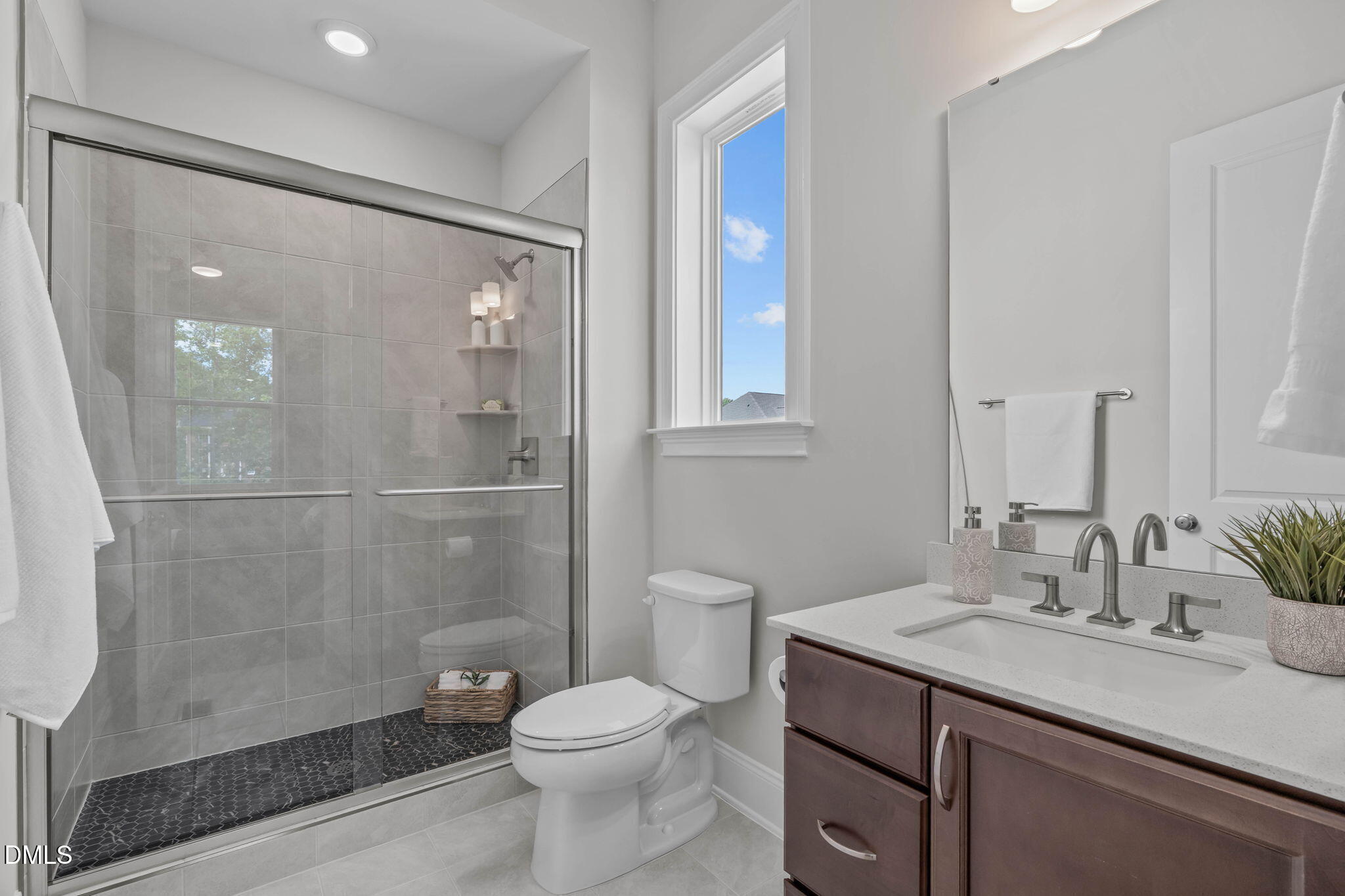 1006 Overdrift Lane Property Photo 29