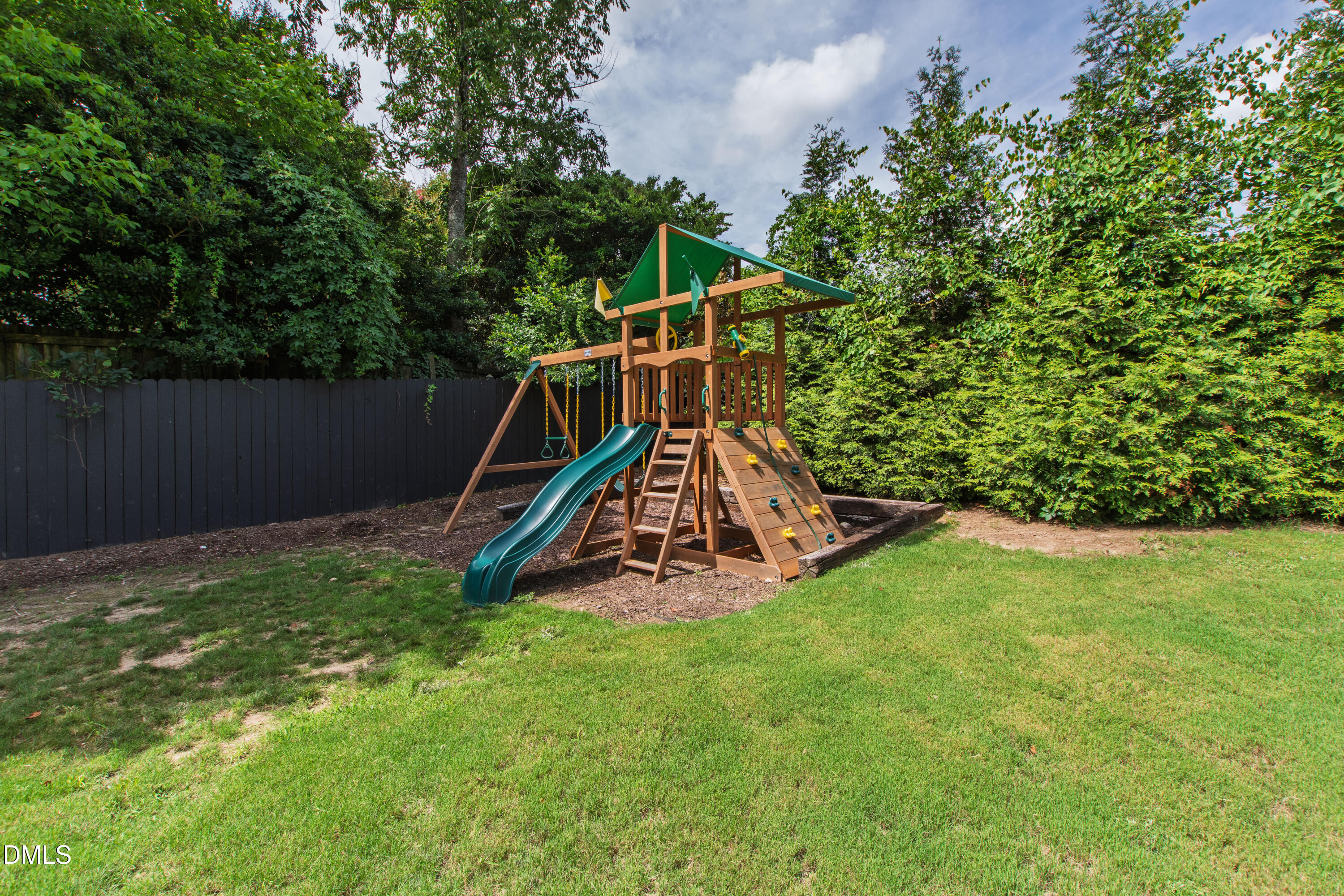 5021 Sandlewood Drive Property Photo 64