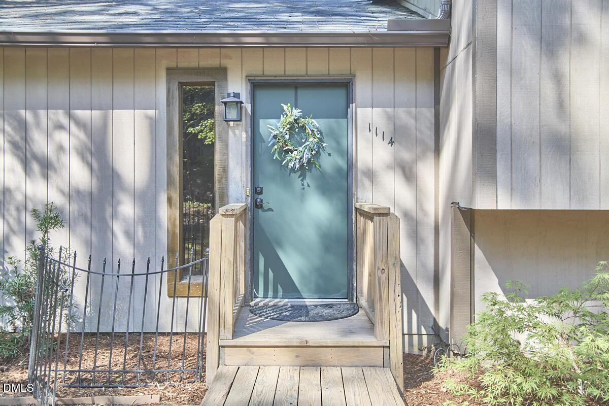 1114 Saxony Drive Property Photo 2