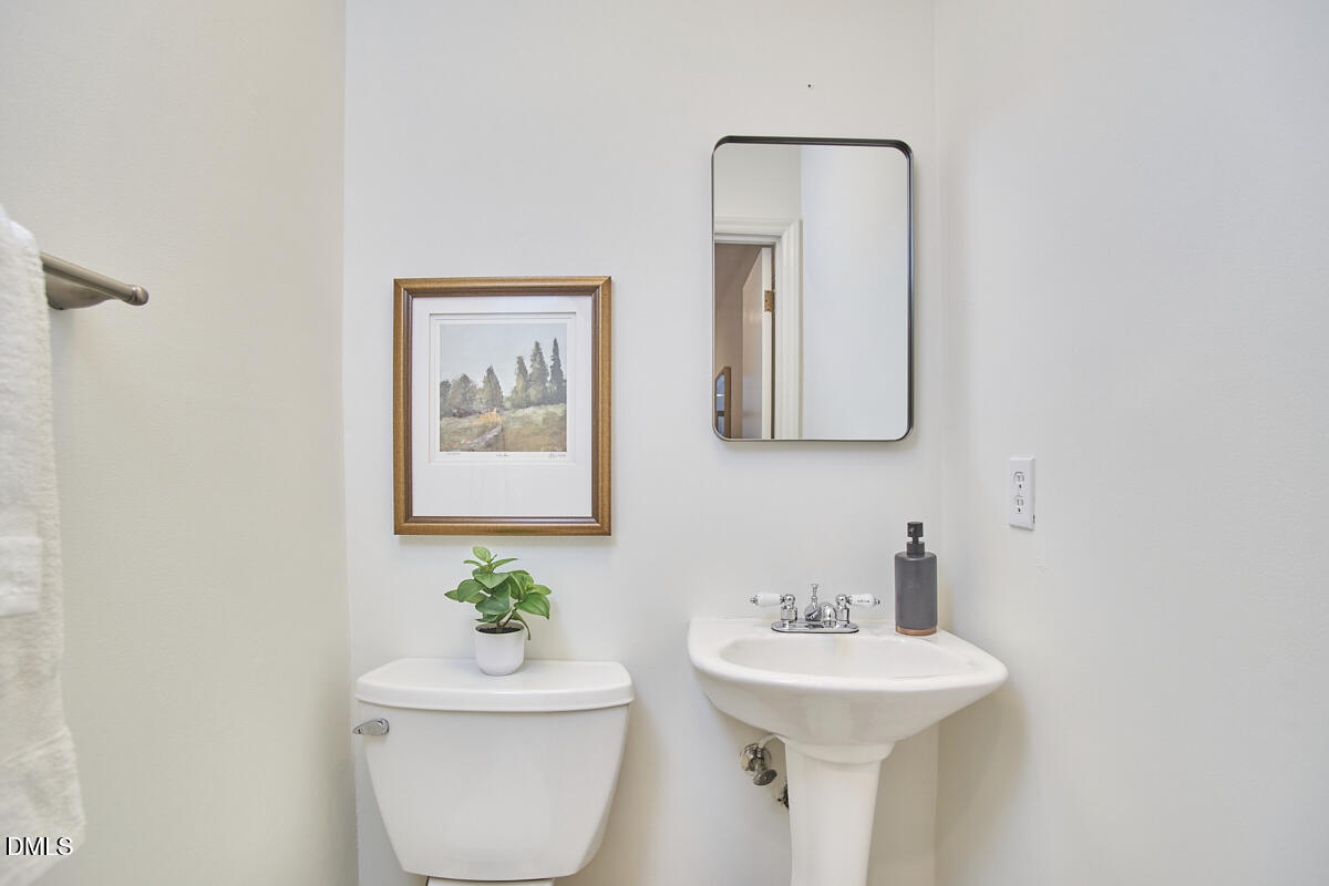 1114 Saxony Drive Property Photo 32