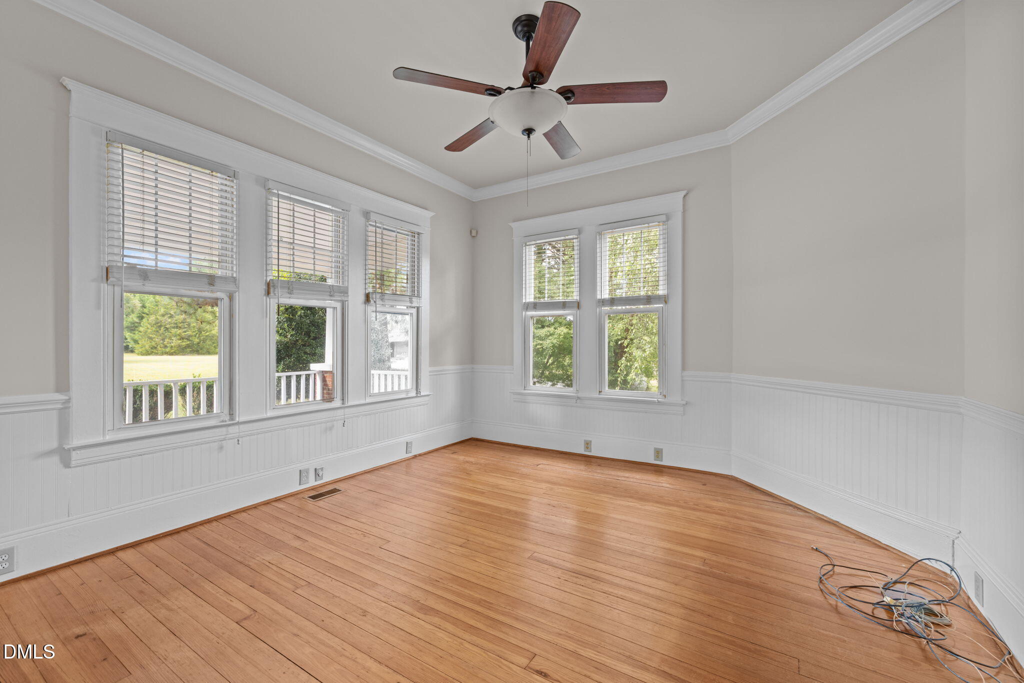504 Parks Village Property Photo 26
