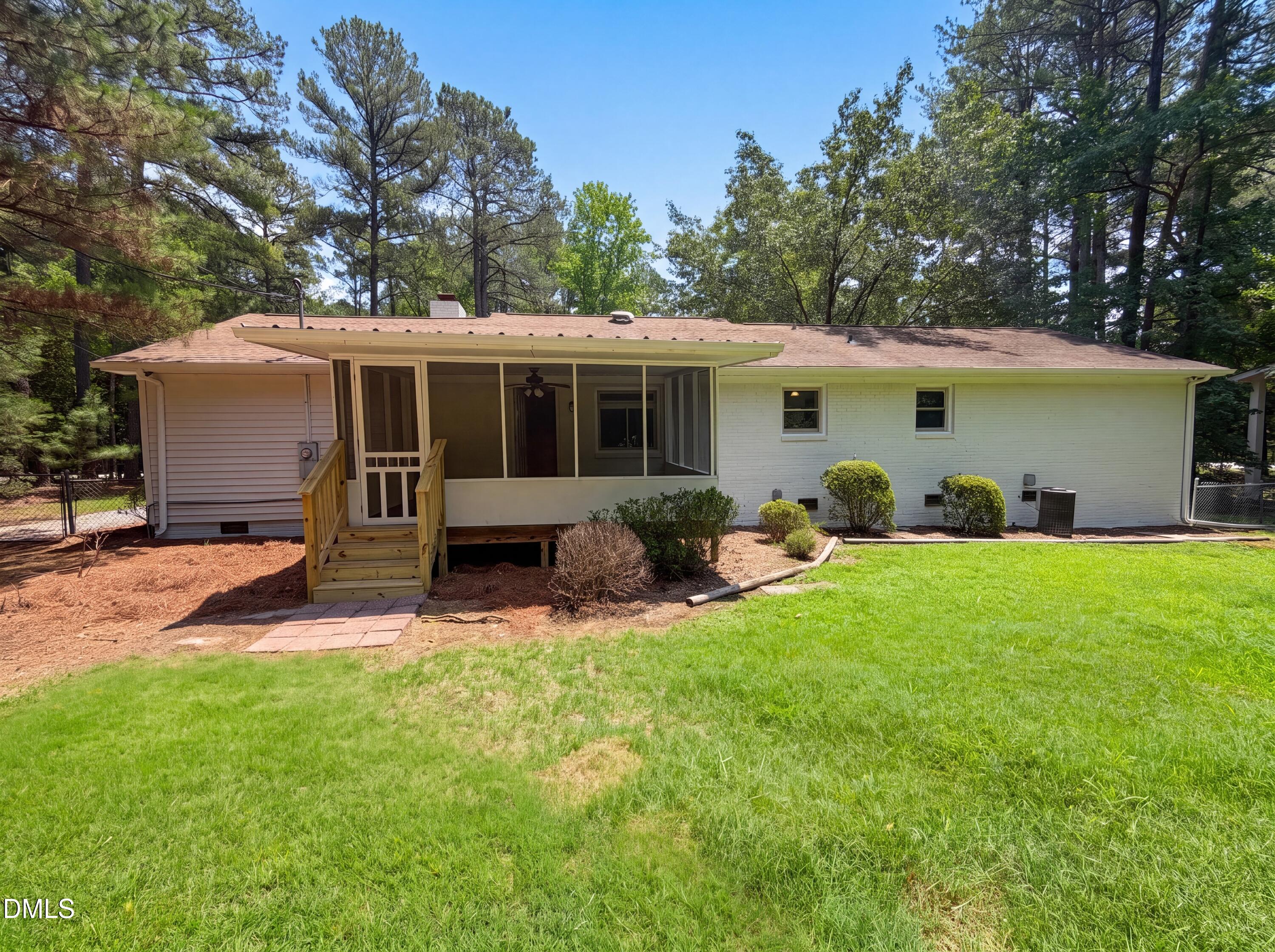 6205 Dello Street Property Photo 15