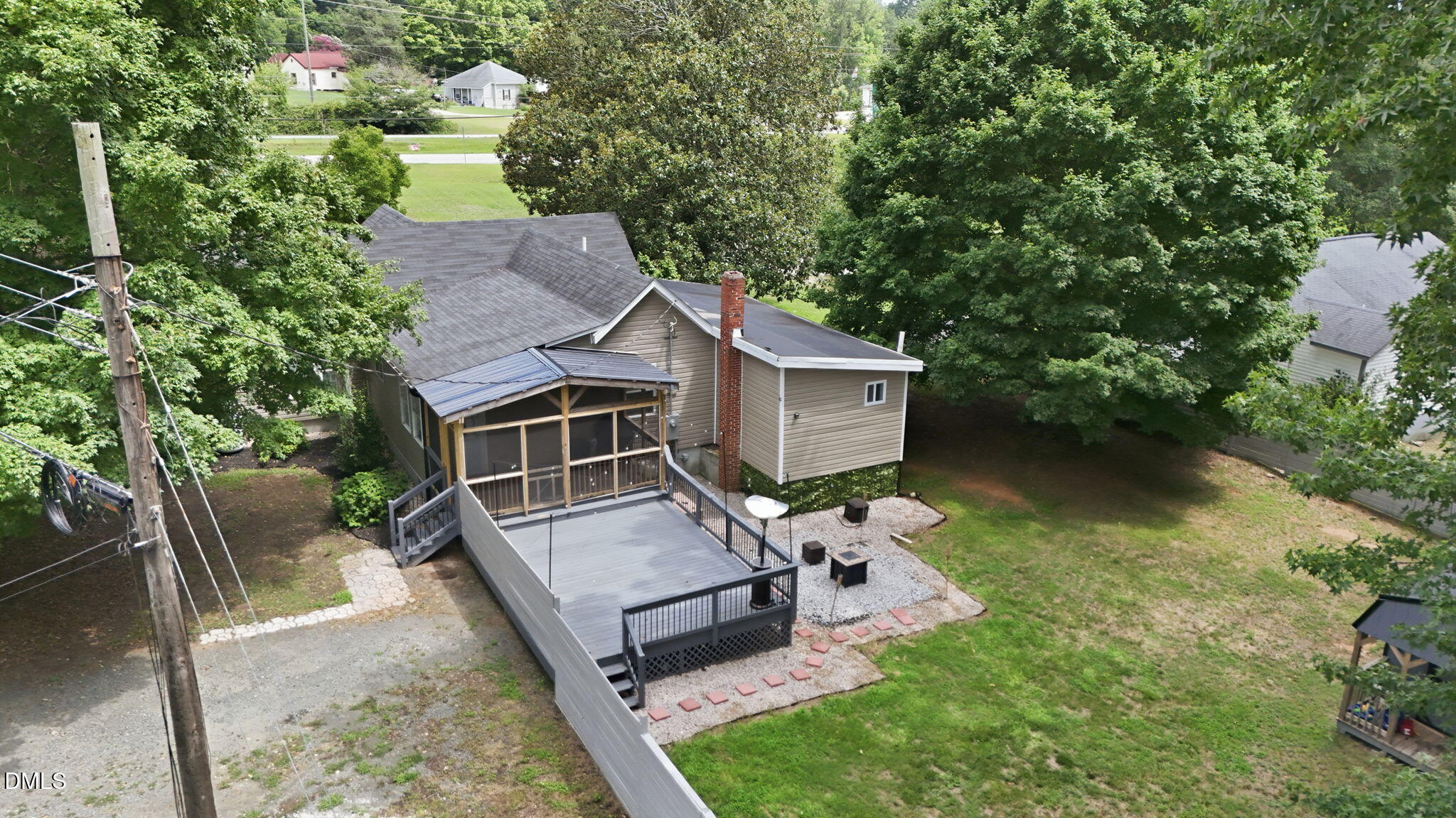 33 American Legion Road Property Photo 7