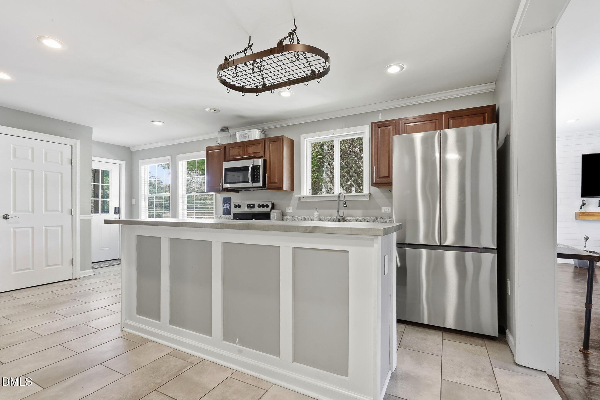 33 American Legion Road Property Photo 16