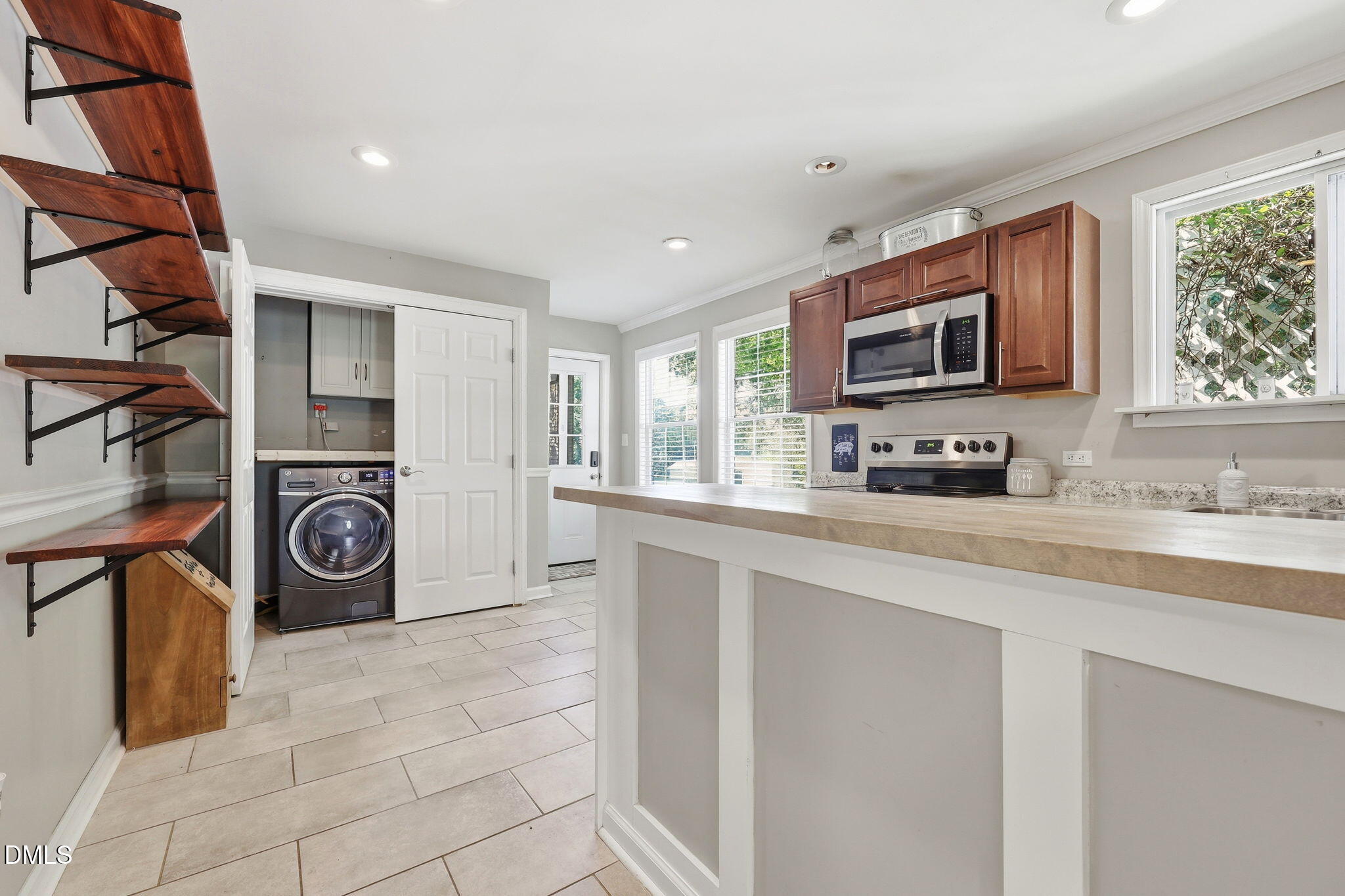33 American Legion Road Property Photo 17