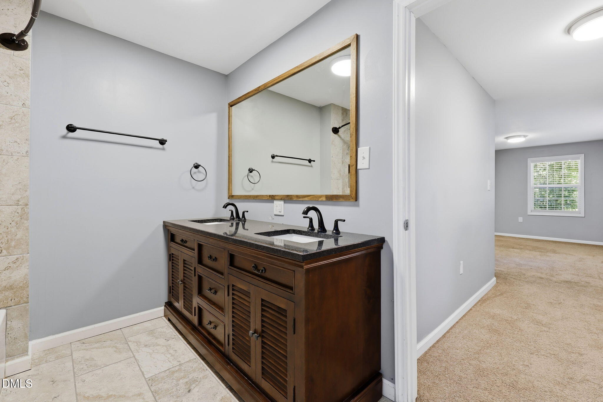 33 American Legion Road Property Photo 25