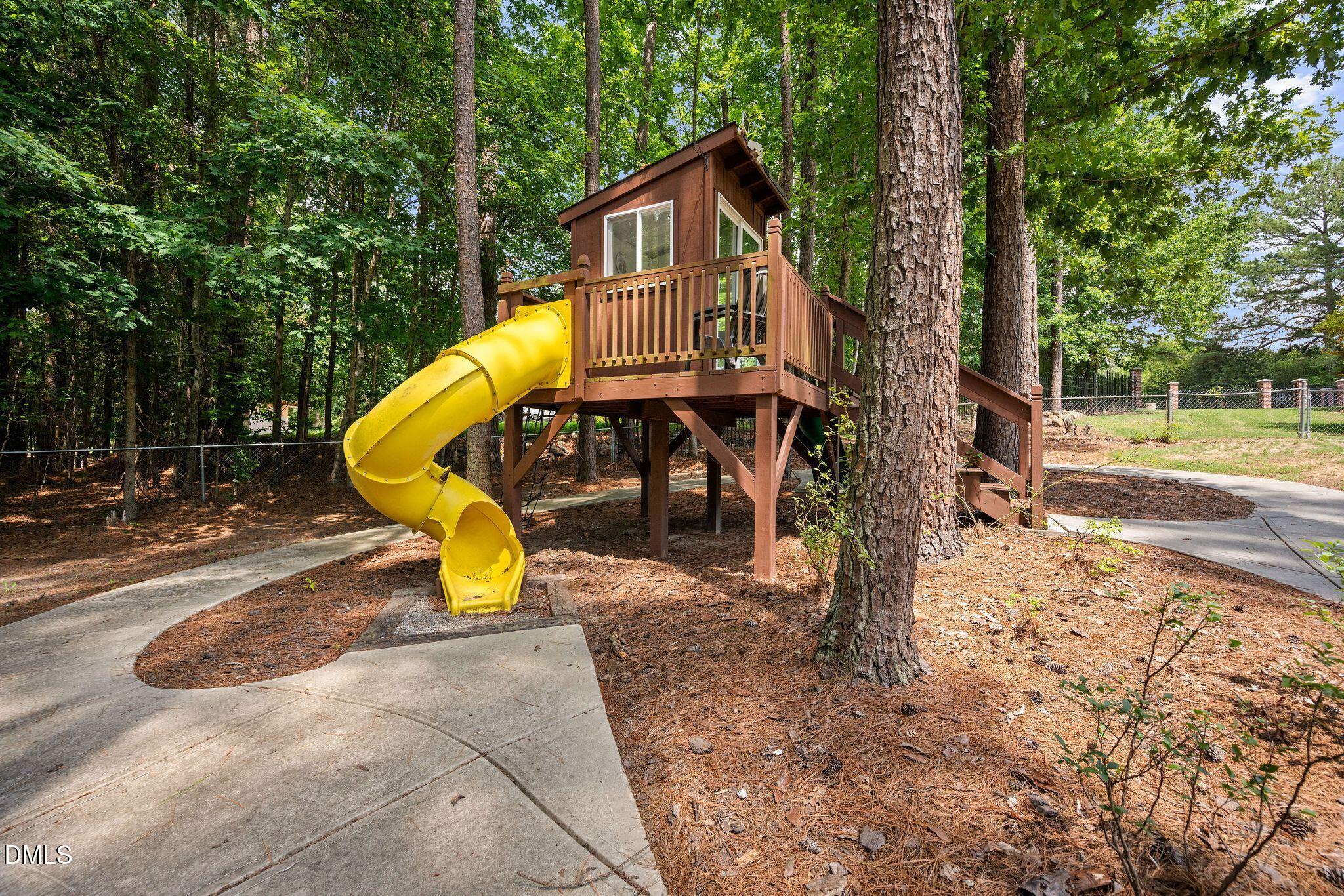 3009 Damson Court Property Photo 85
