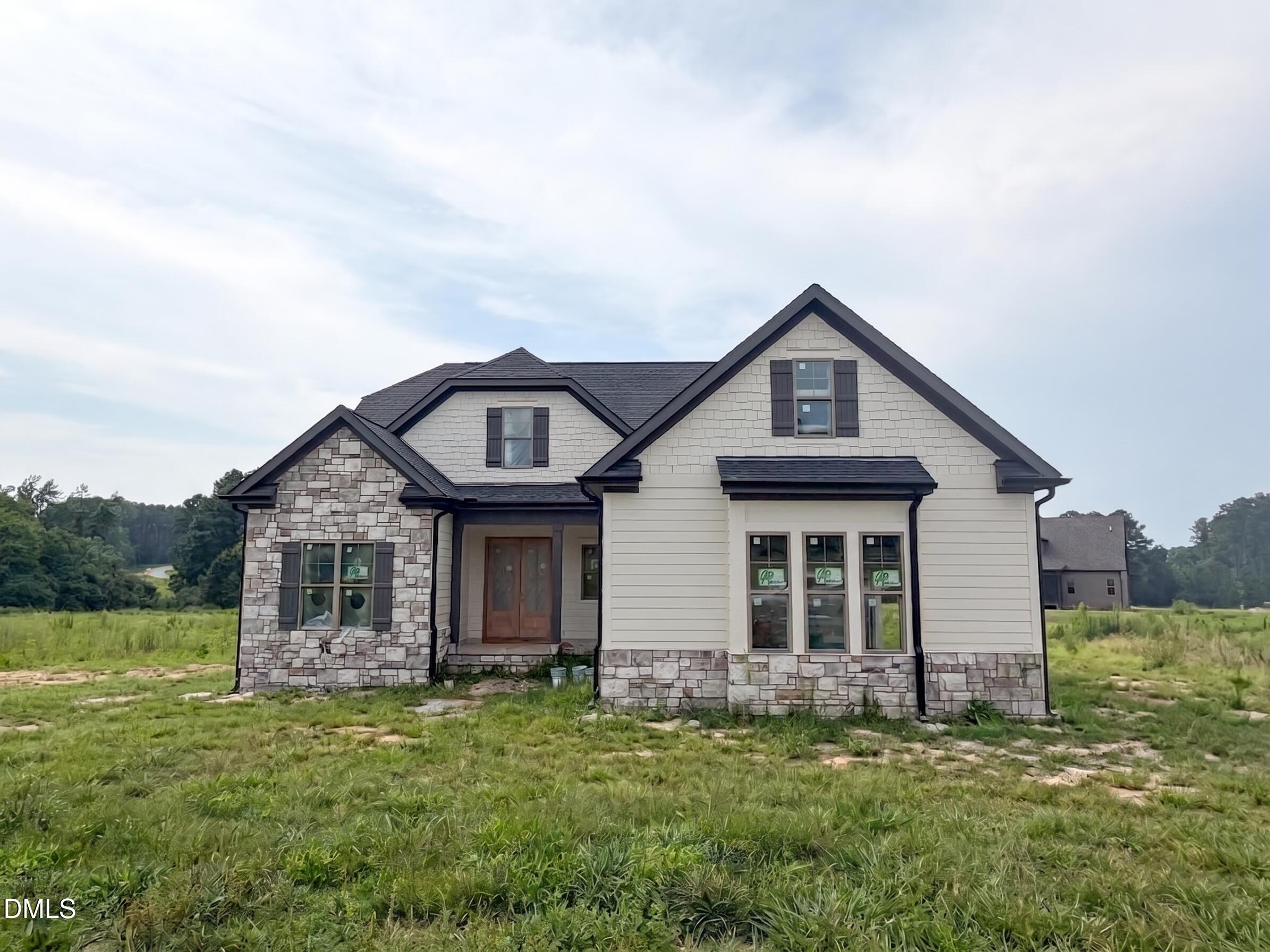 40 Wheatfield Lane Property Photo 1