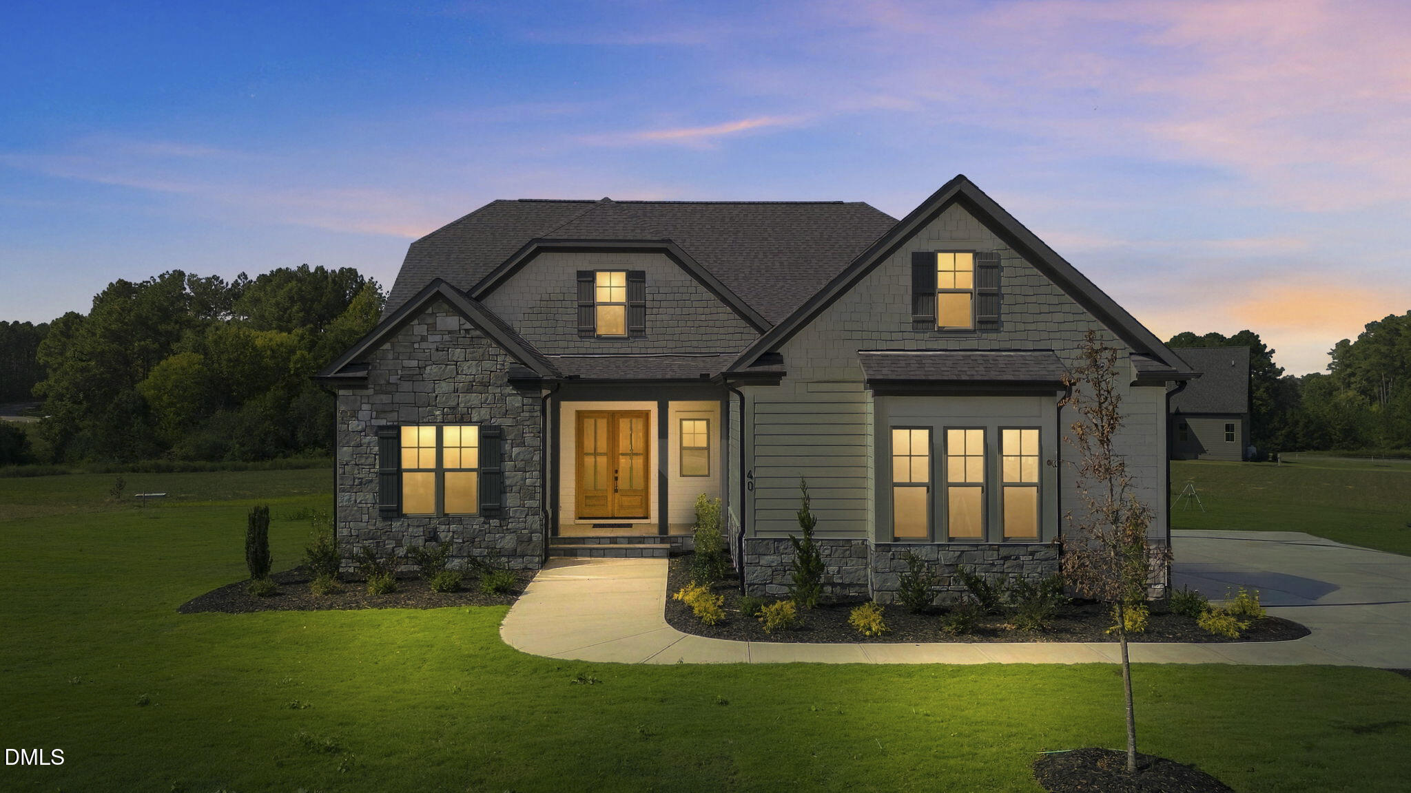 40 Wheatfield Lane Property Photo 1