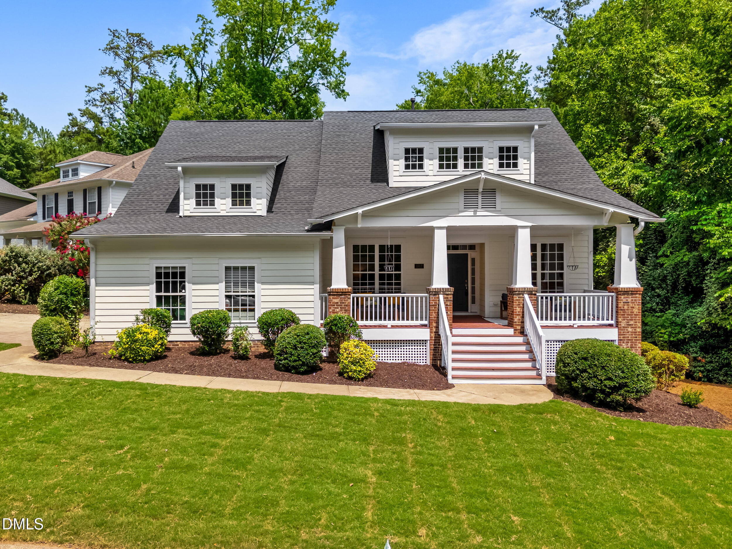 102 Mintawood Court Property Photo 1