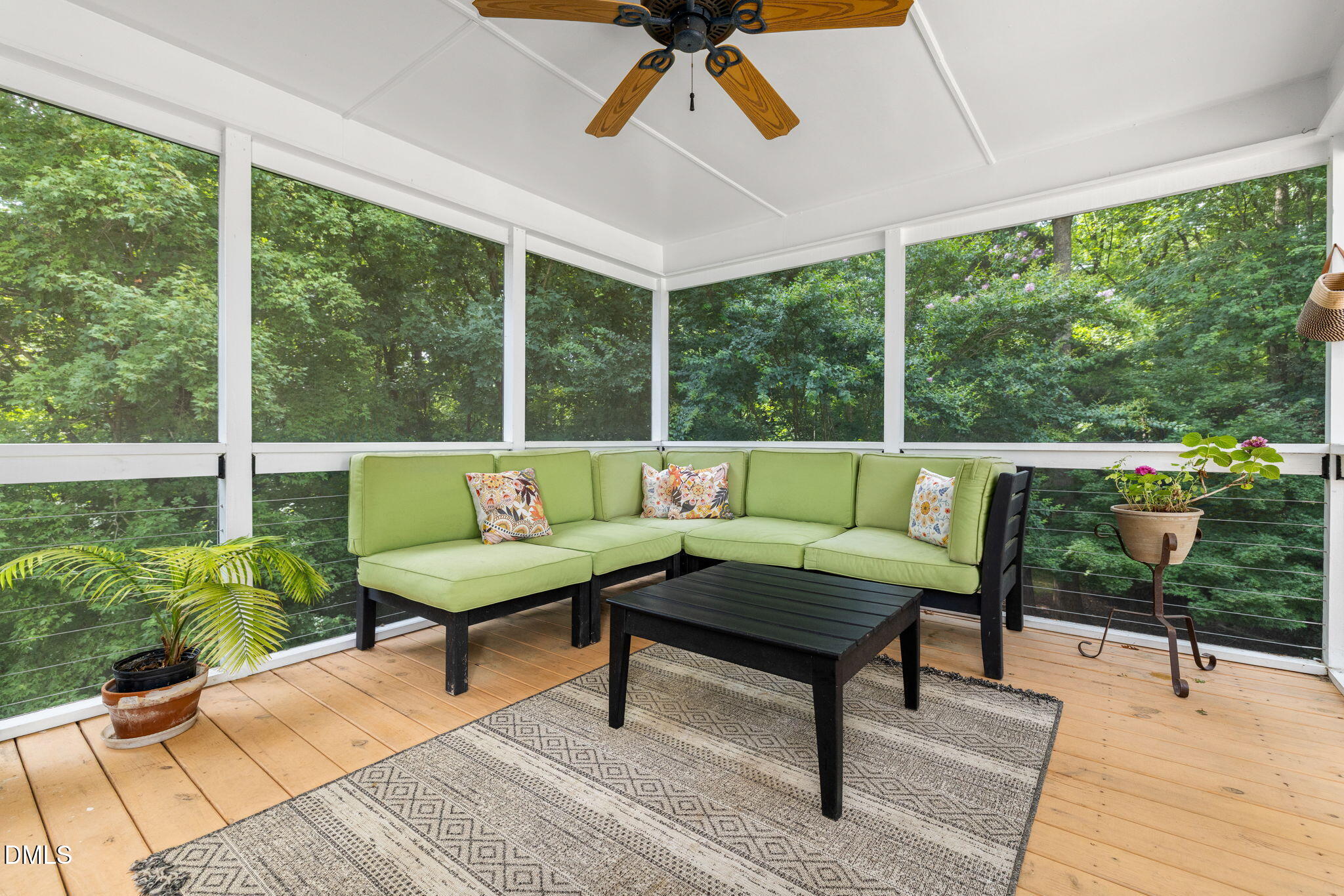 11936 Sycamore Grove Lane Property Photo 8