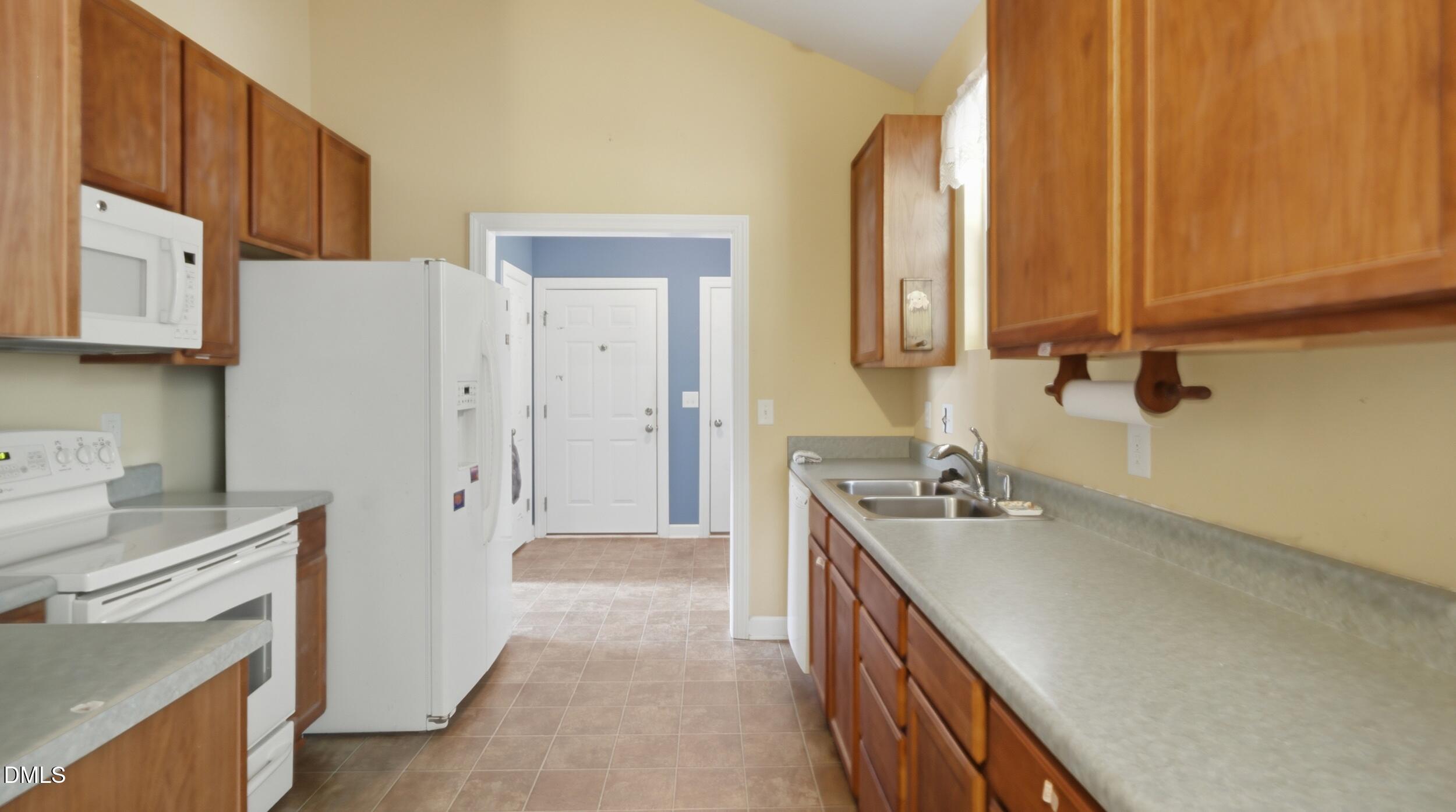 3607 Old Farm Court Property Photo 15