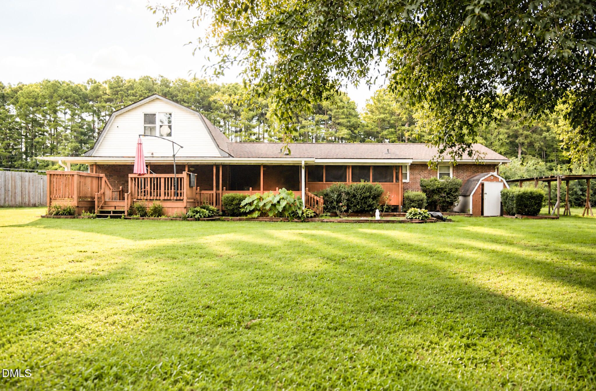 152 N C 39 Loop Road Property Photo 10