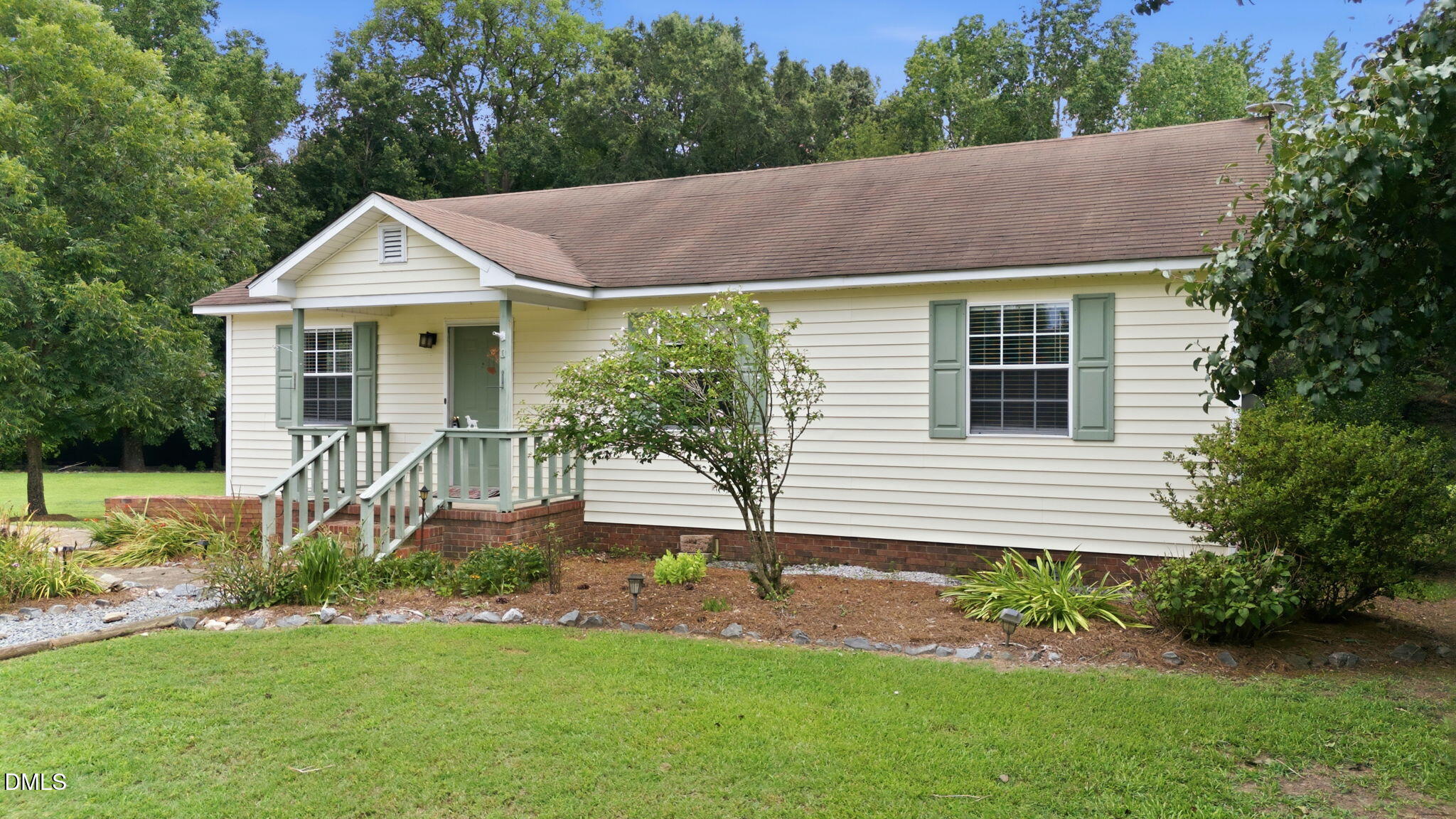 3805 Manor Drive Property Photo 8